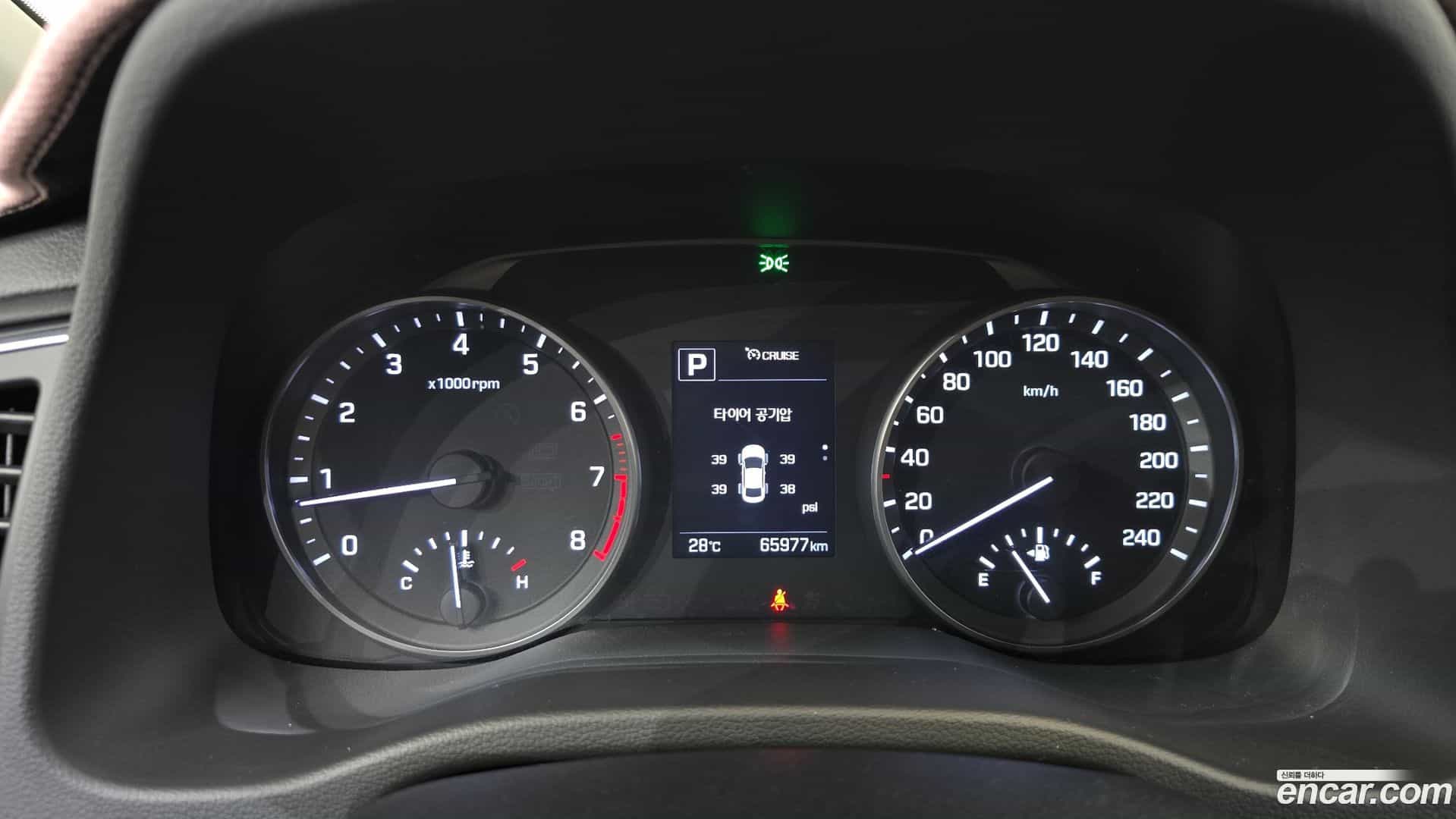 AVANTE Hyundai 2017.0-INNER-008