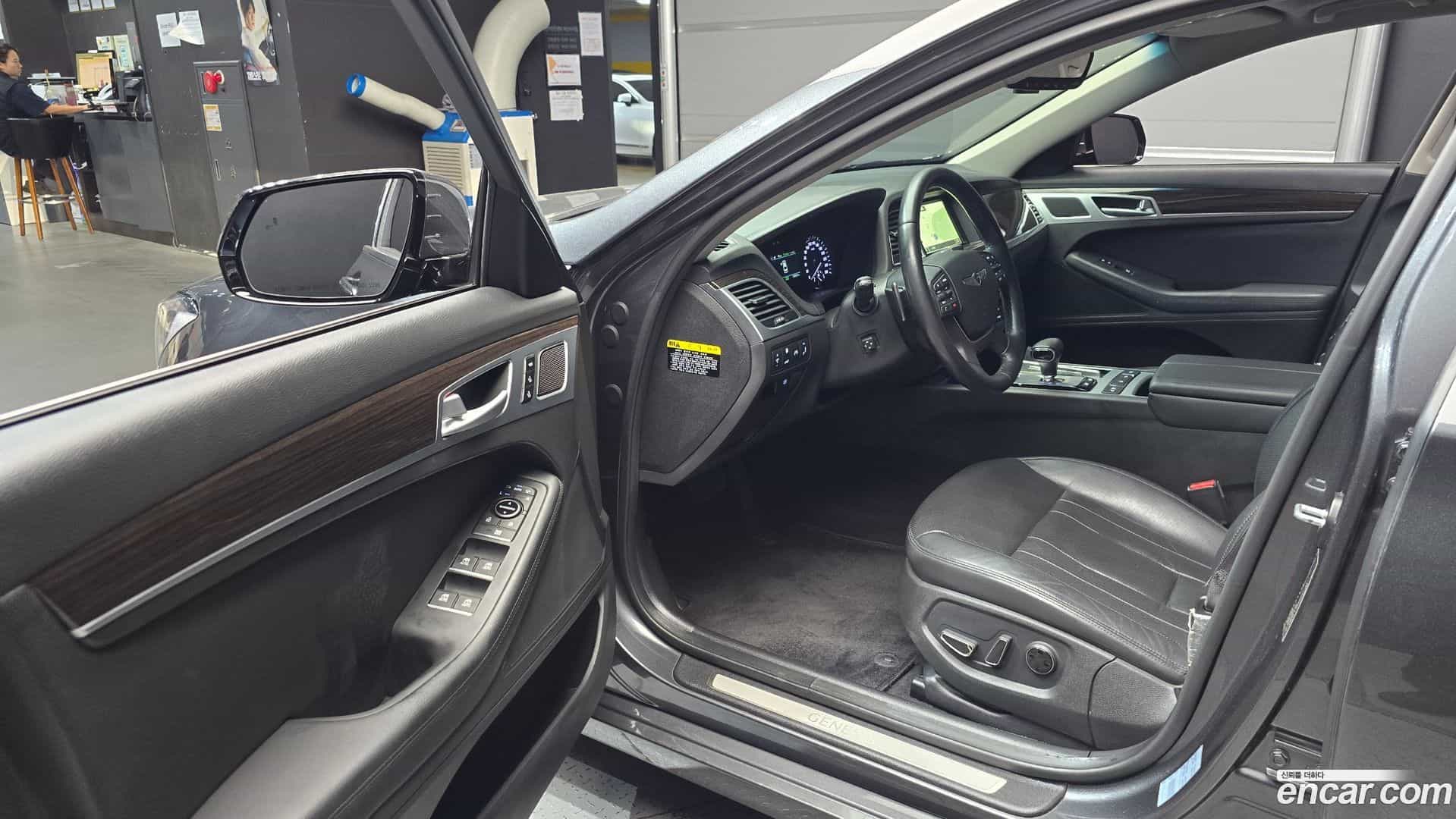 G80 Genesis 2016.11-INNER-010