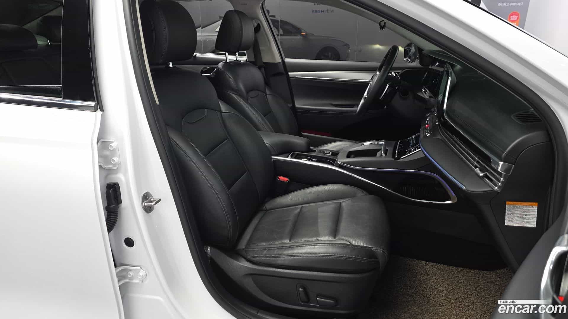 Grandeur Hyundai 2022.9-OPTION-016