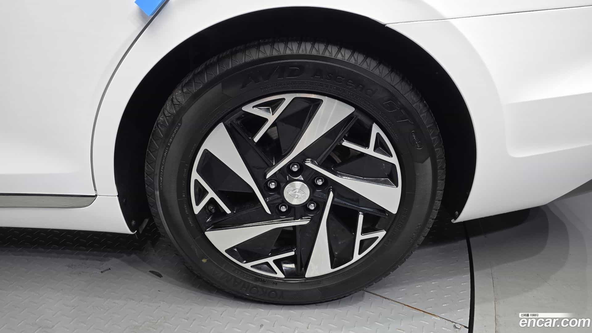 Grandeur Hyundai 2022.9-OUTER-031
