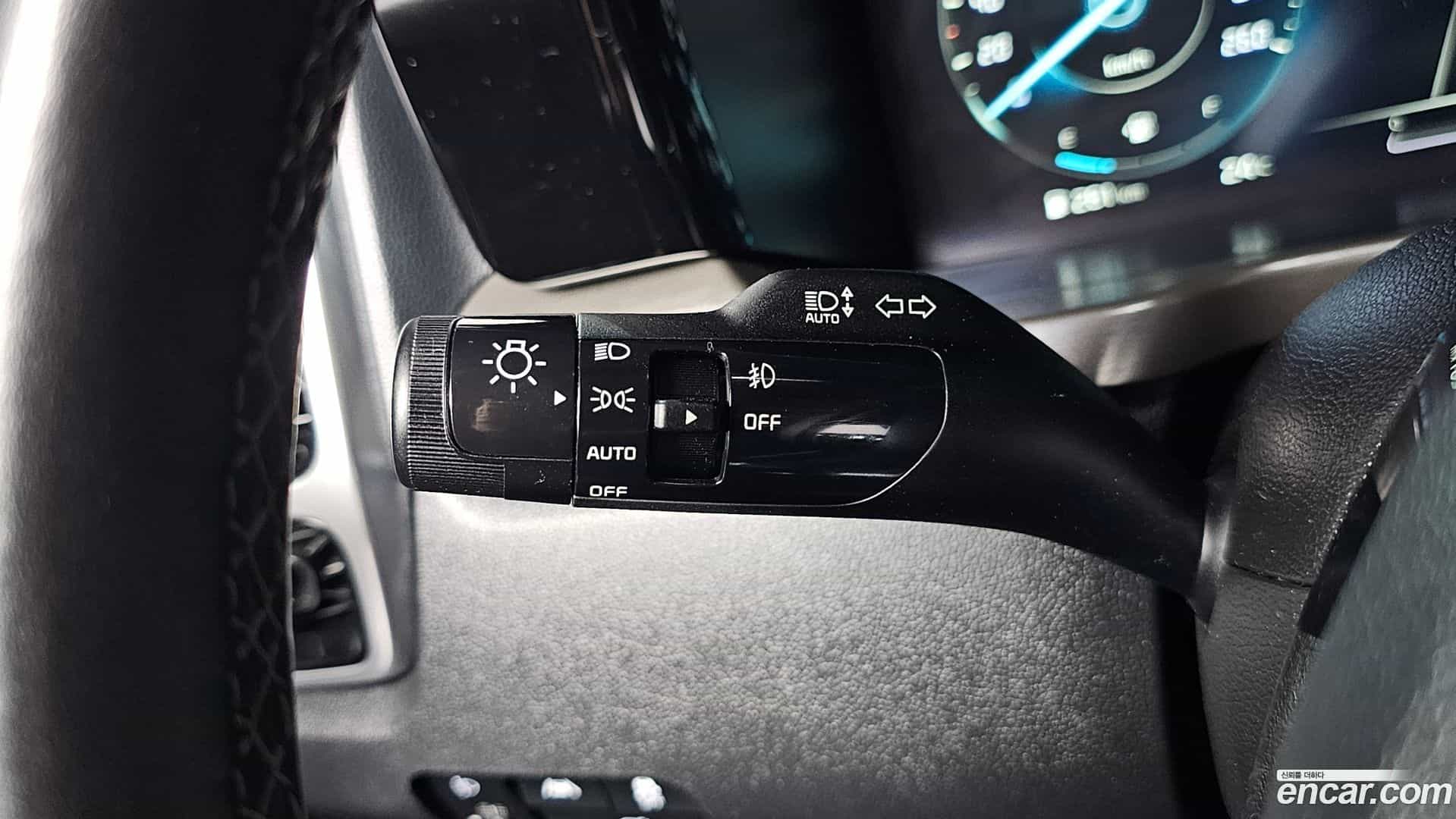 Sorento Kia 2020.6-OPTION-044