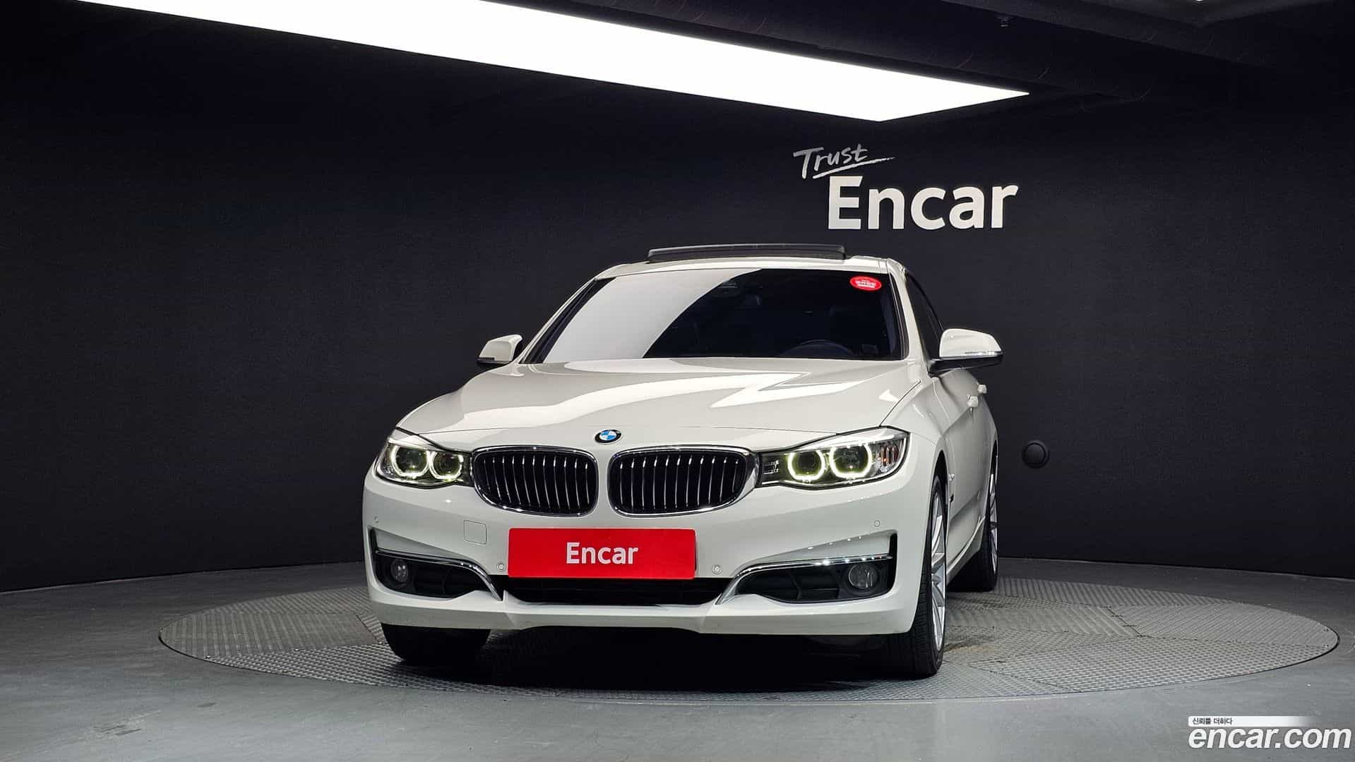 Gran Turismo BMW 2016.1-OUTER-003