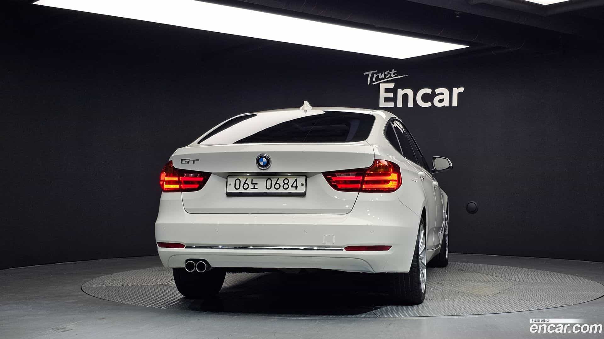 Gran Turismo BMW 2016.1-OUTER-004