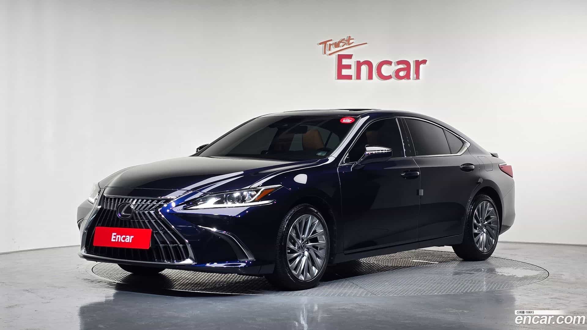 ES Lexus 2023.3-OUTER-001