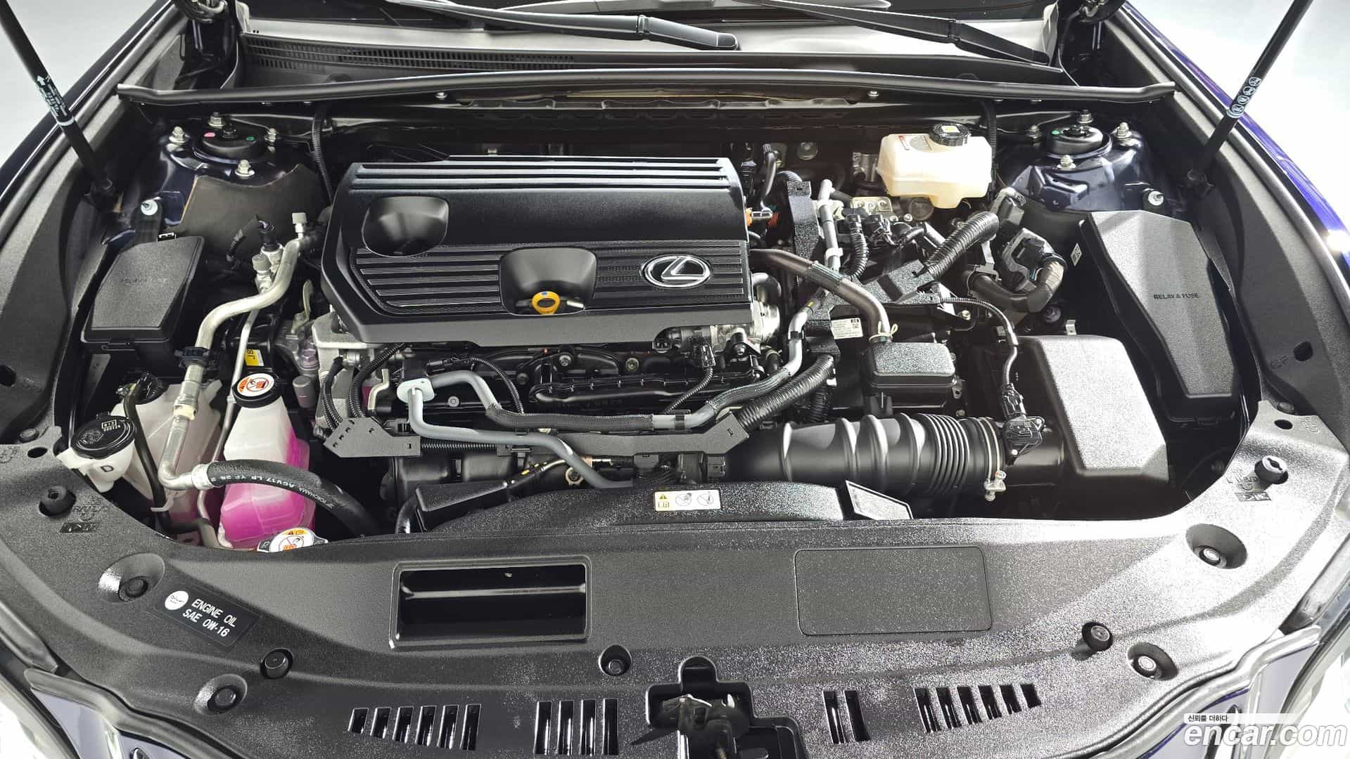 ES Lexus 2023.3-OUTER-006