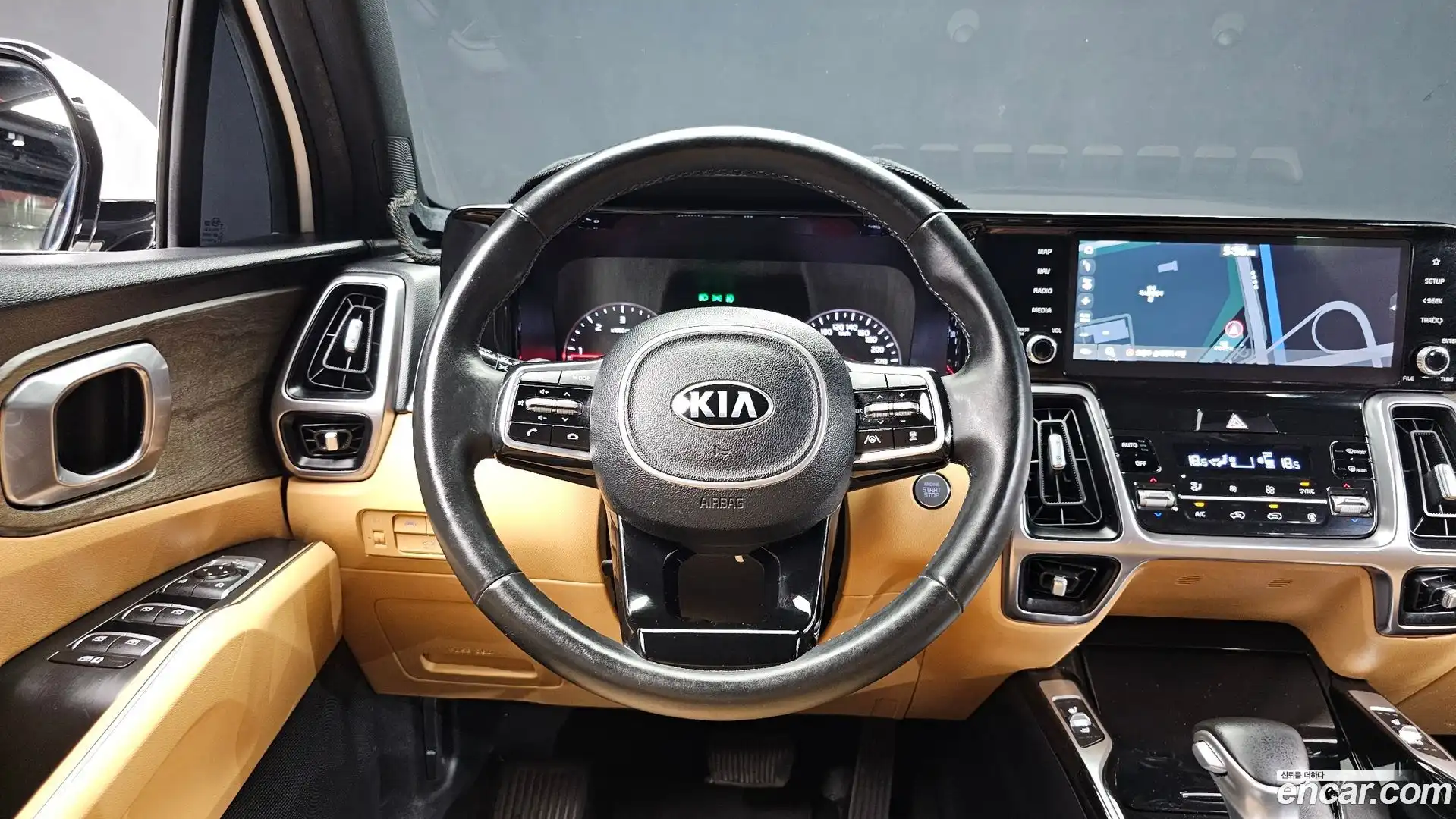 Sorento Kia 2020.4-OPTION-016