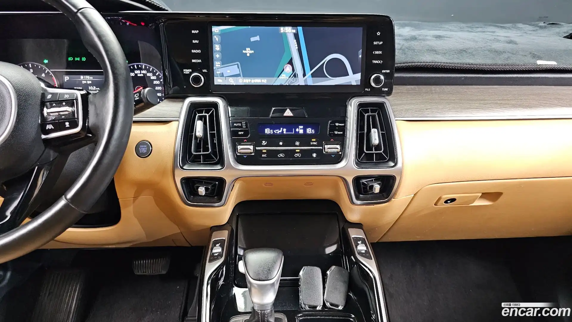 Sorento Kia 2020.4-OPTION-017