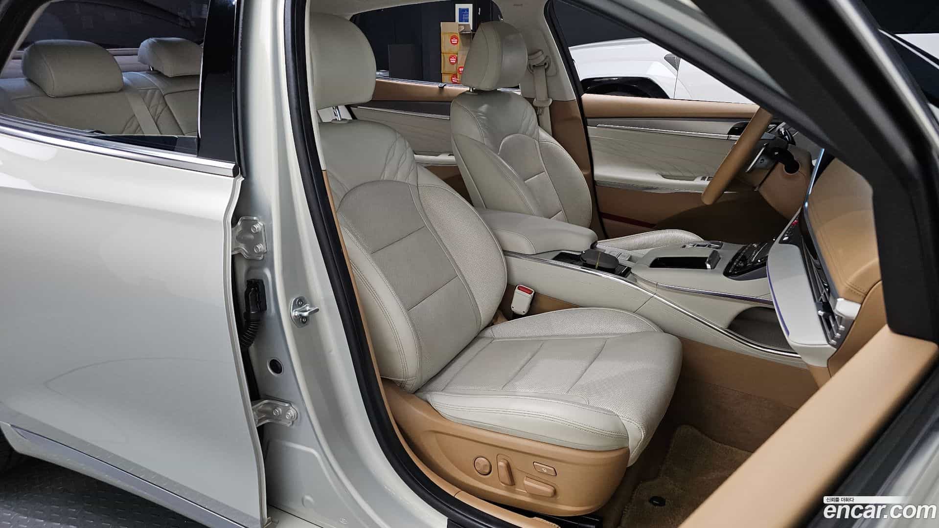 Grandeur Hyundai 2020.8-INNER-036