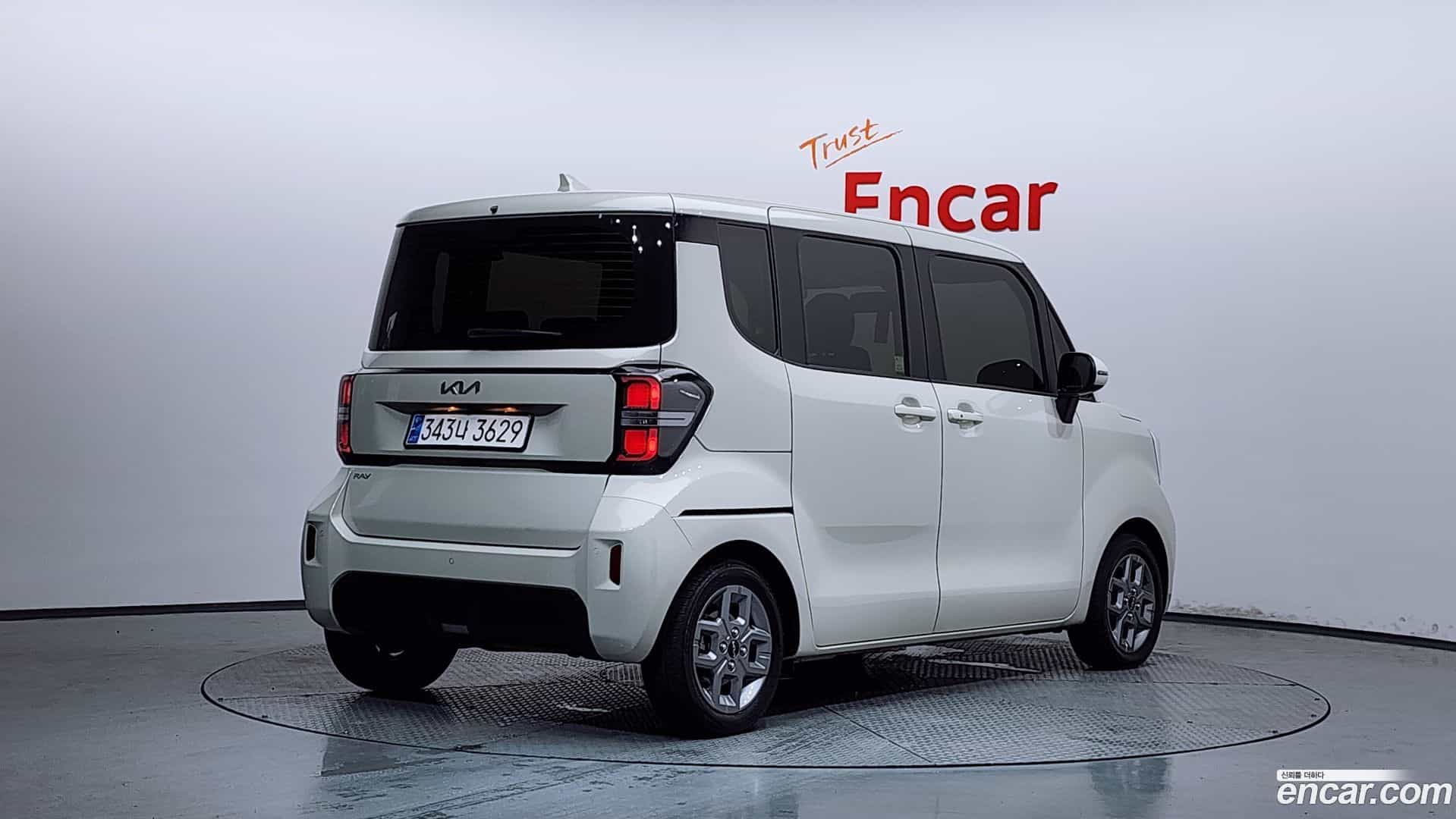 RAY Kia 2024.1-OUTER-002