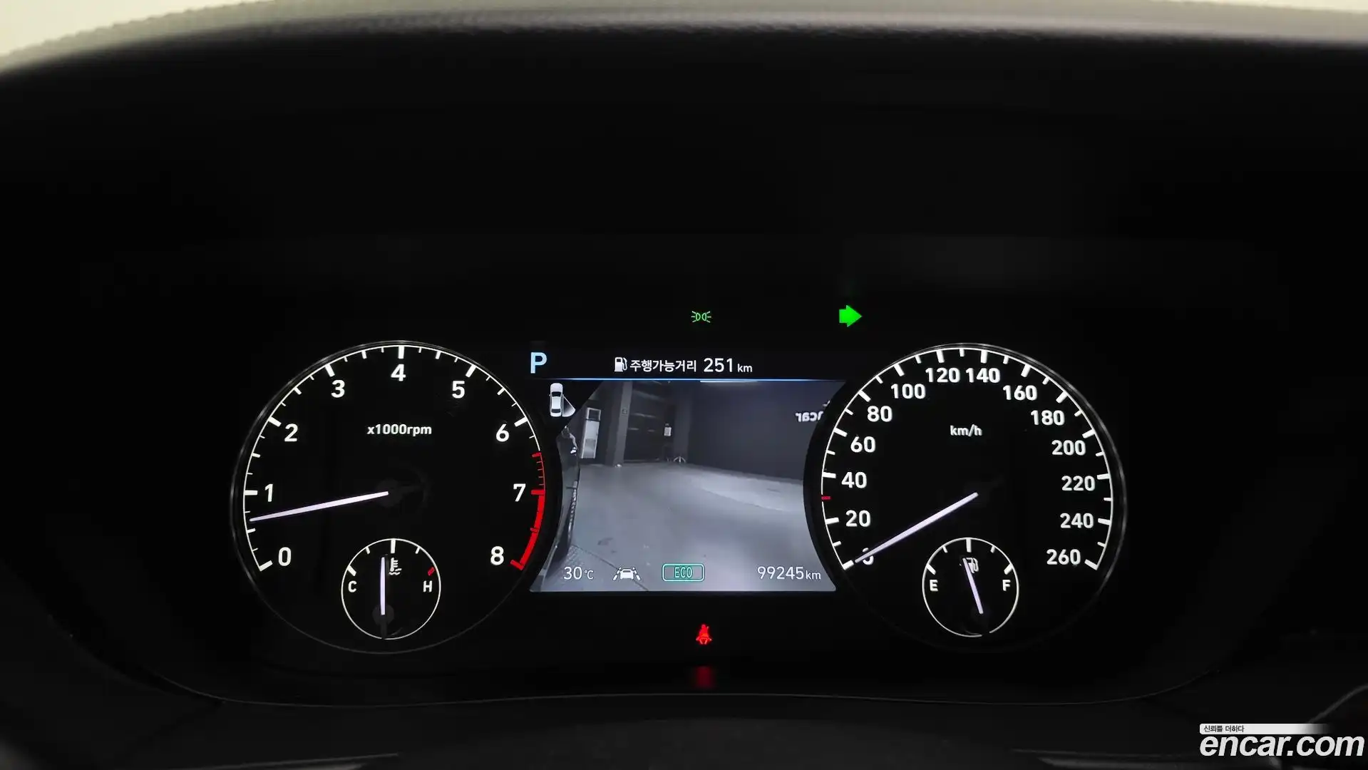 G90 Genesis 2019.10-INNER-008