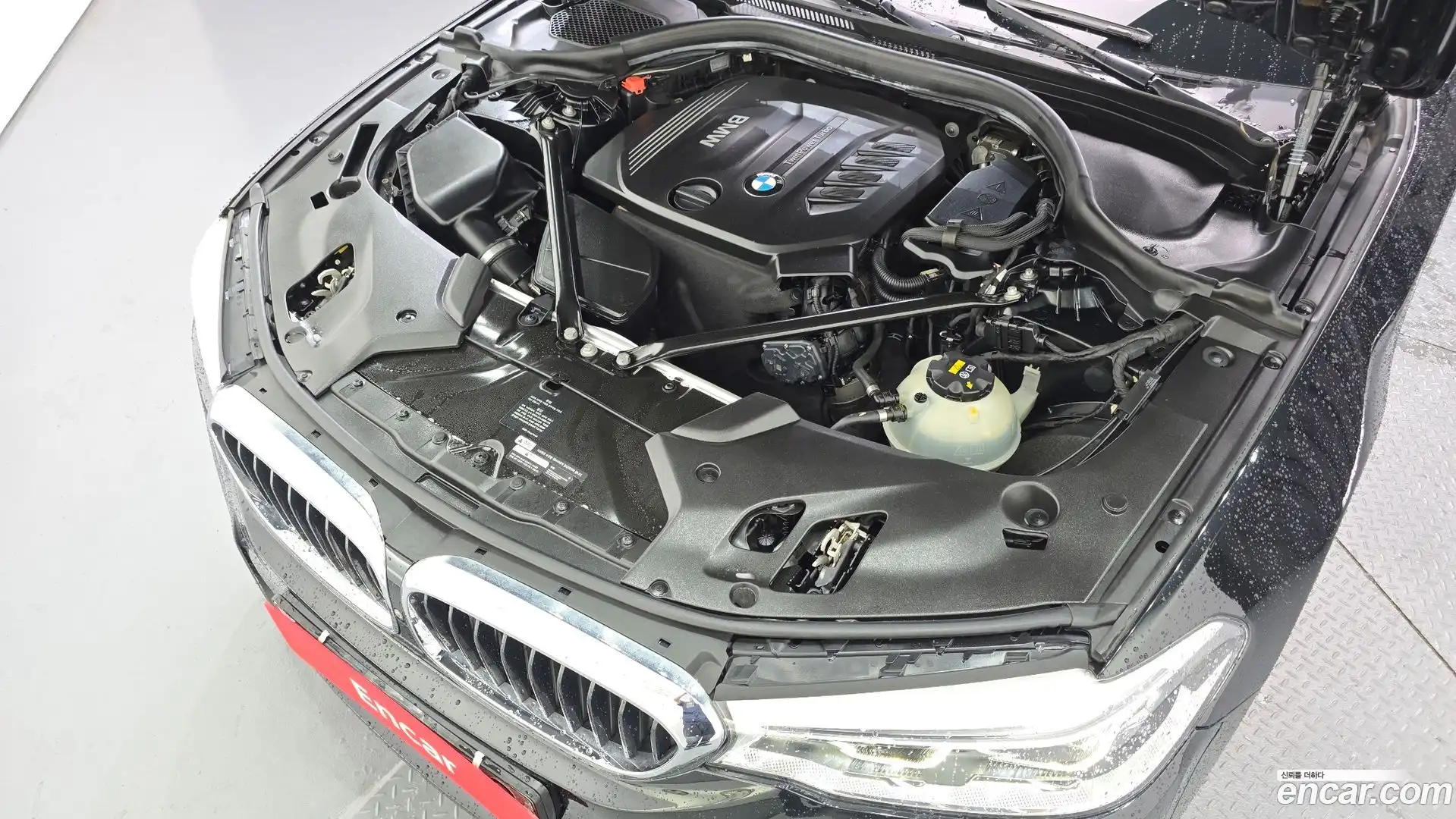 5-Series BMW 2017.5-OUTER-006