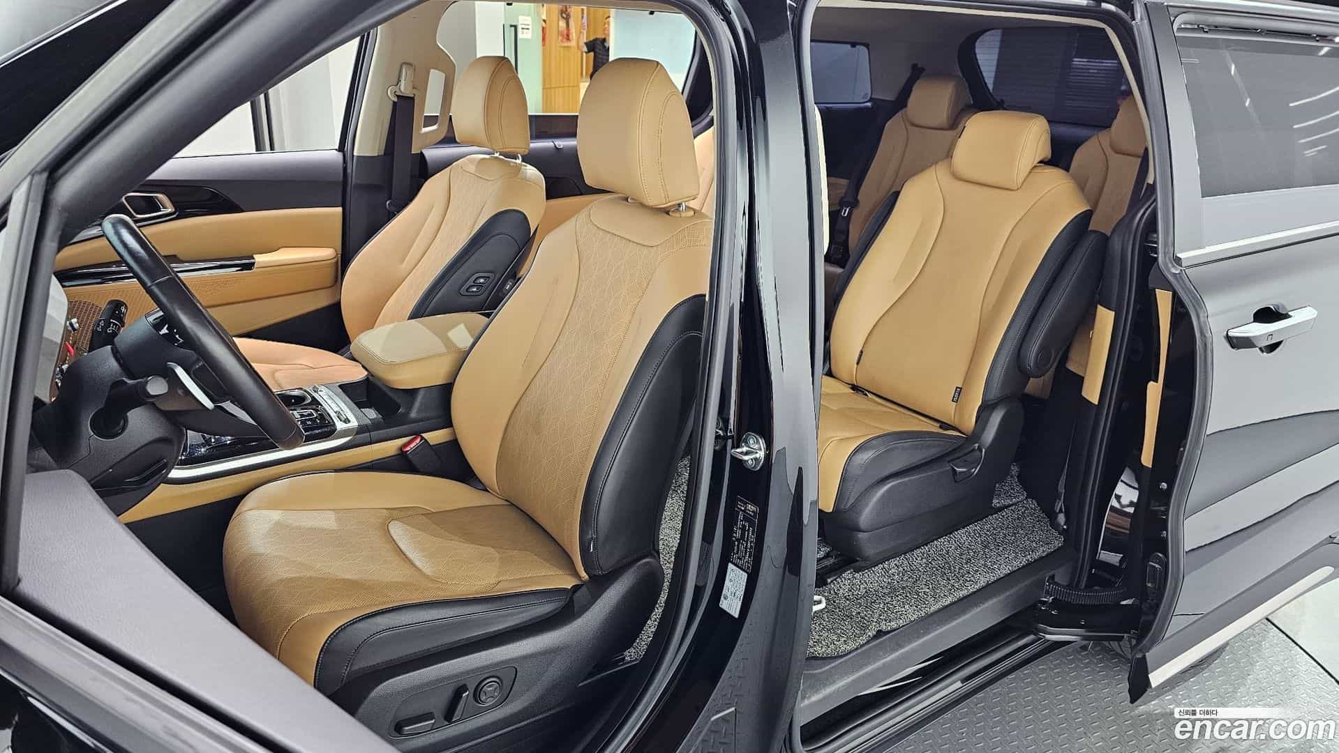 Canival Kia 2023.9-OPTION-023