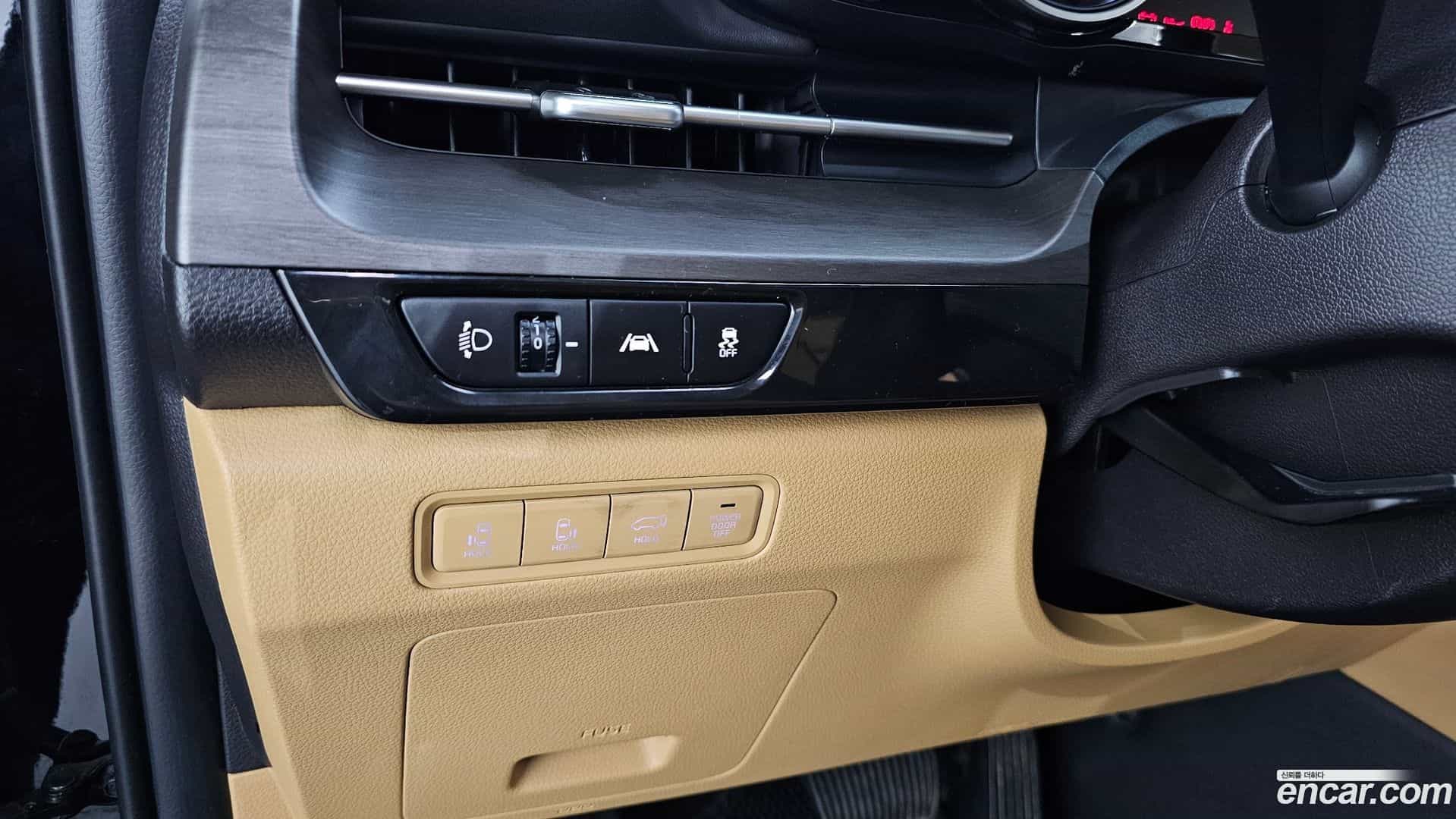 Canival Kia 2023.9-INNER-036