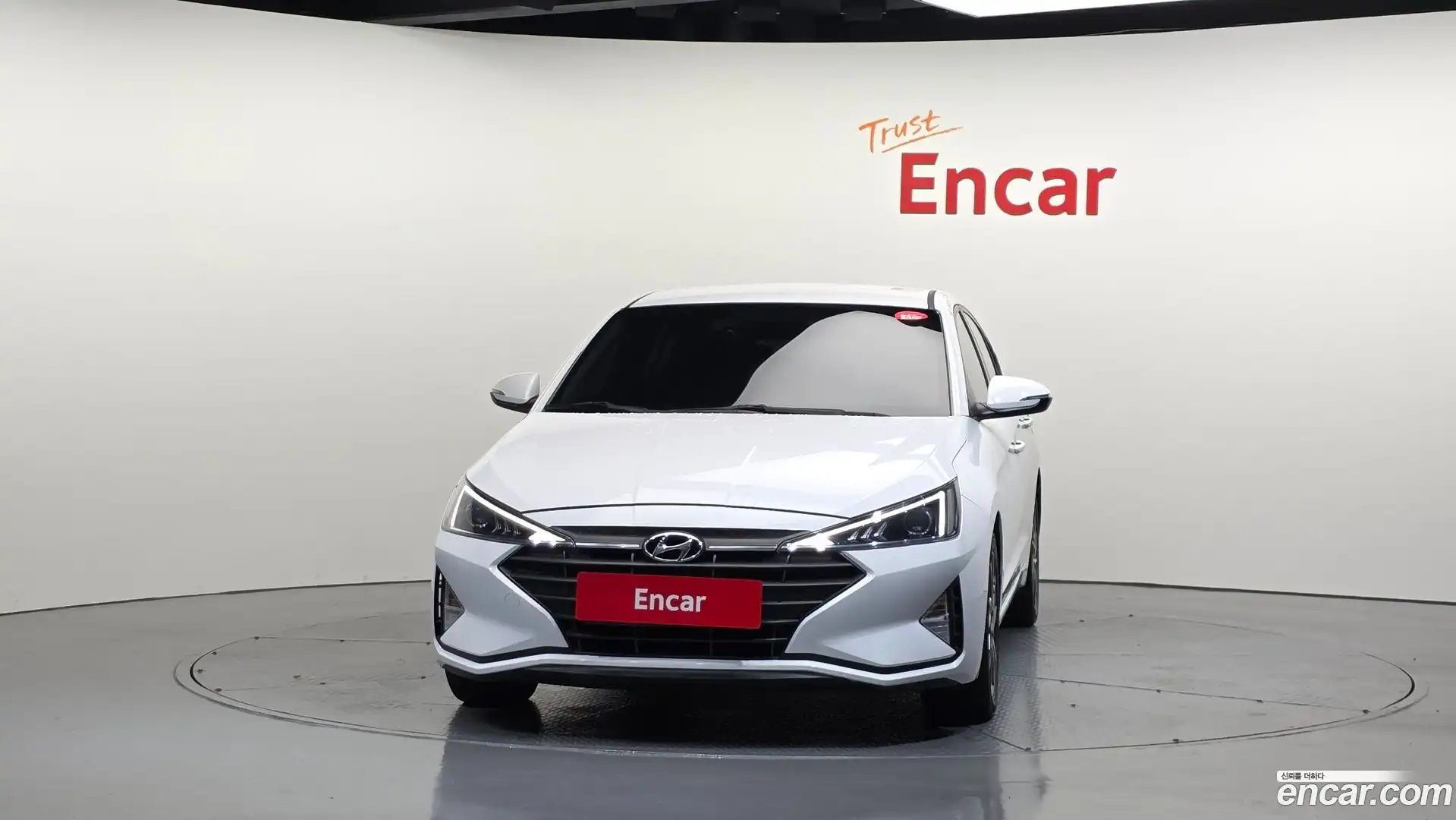 AVANTE Hyundai 2019.7-OUTER-003
