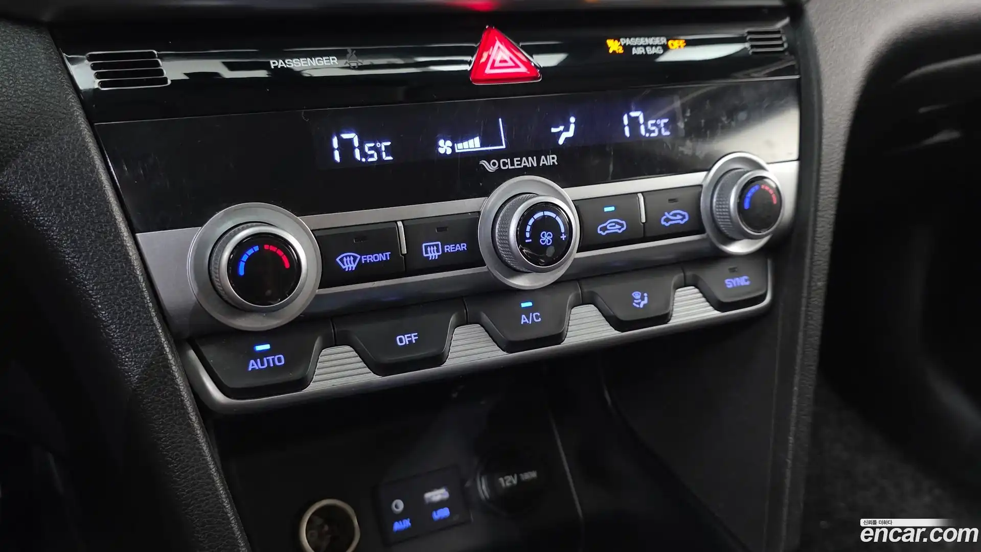 AVANTE Hyundai 2019.7-OPTION-015