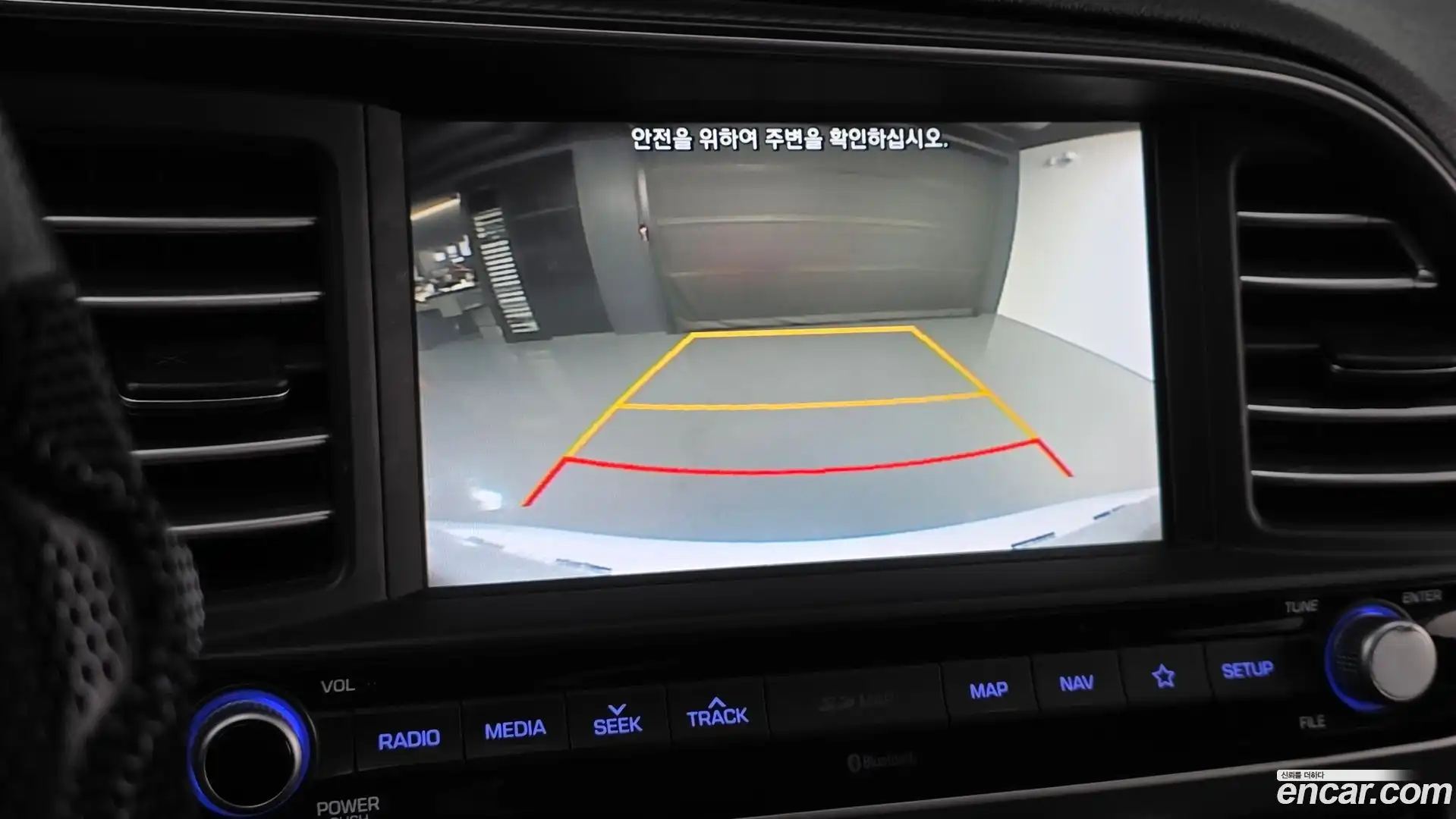 AVANTE Hyundai 2019.7-OPTION-018