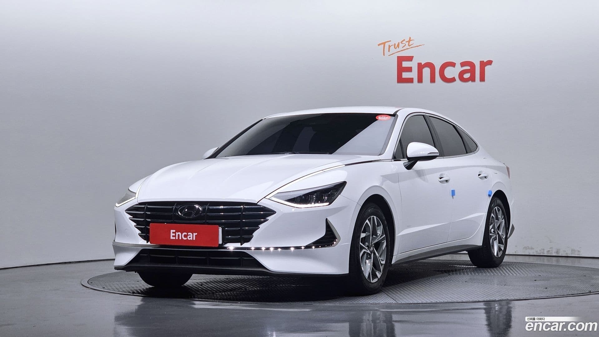 Main__Slider__Photo:Sonata Hyundai 2023.1-0