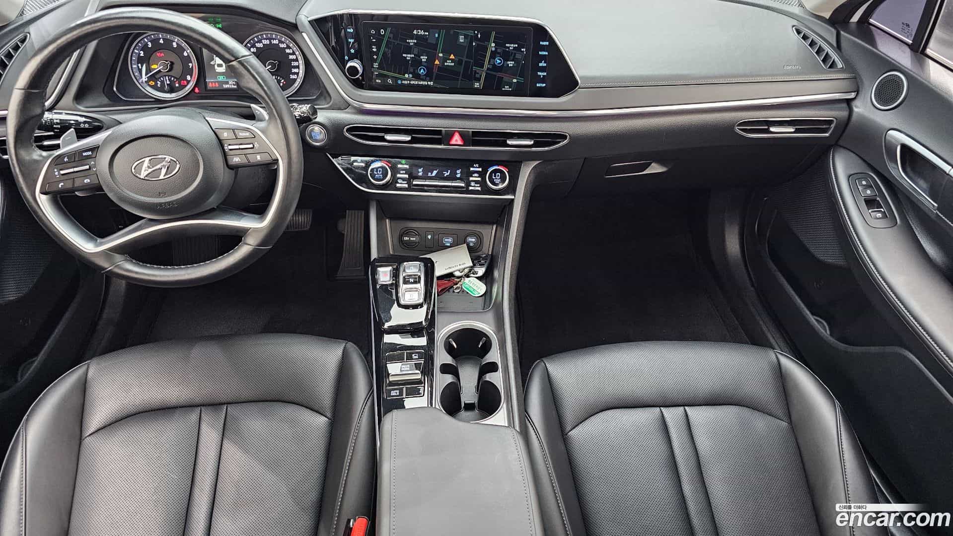 Sonata Hyundai 2023.1-INNER-007