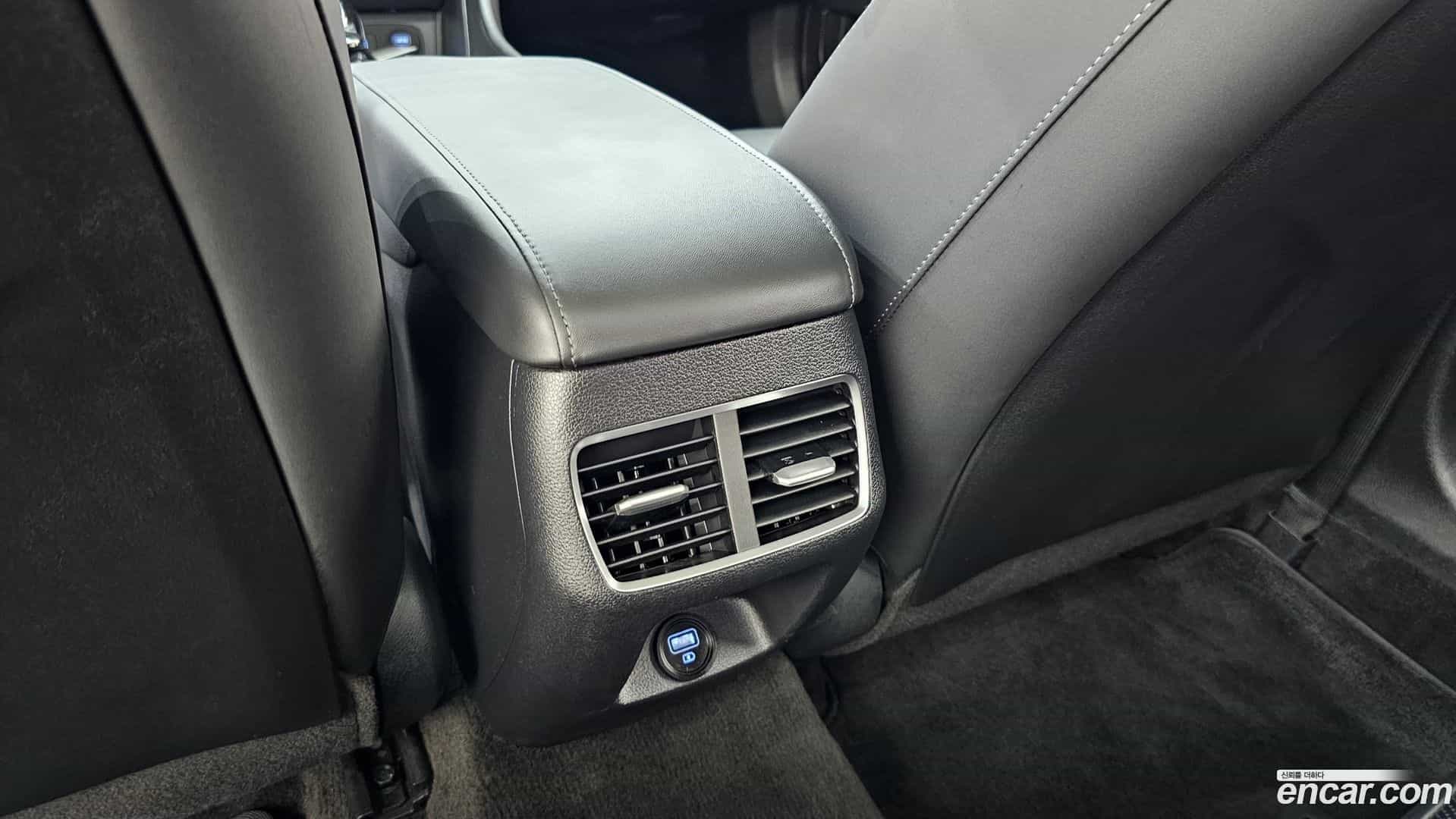Sonata Hyundai 2023.1-OPTION-023