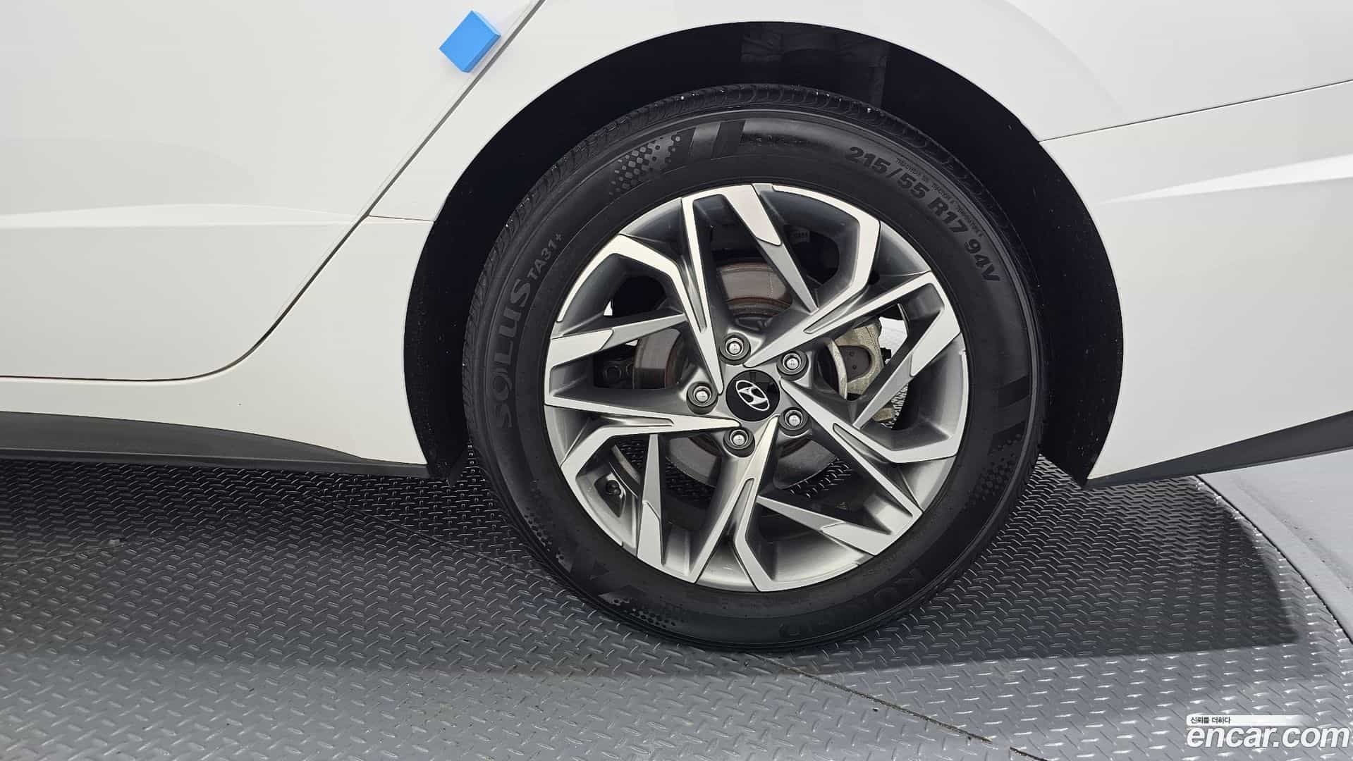 Sonata Hyundai 2023.1-OUTER-031