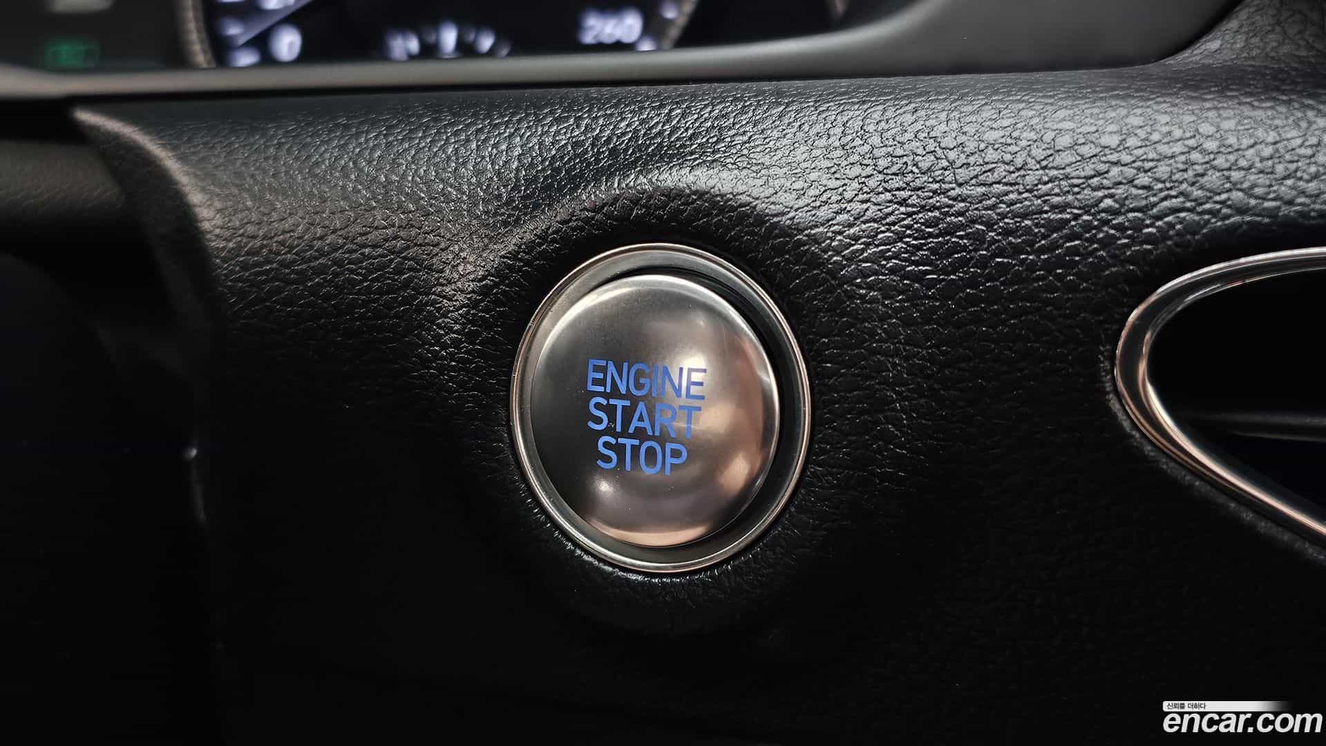 Sonata Hyundai 2023.1-OPTION-041