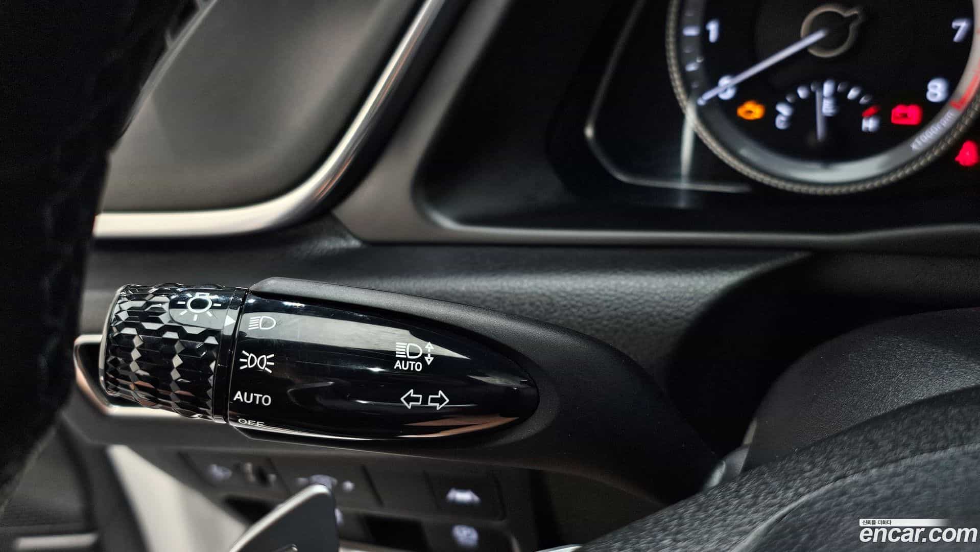 Sonata Hyundai 2023.1-OPTION-042