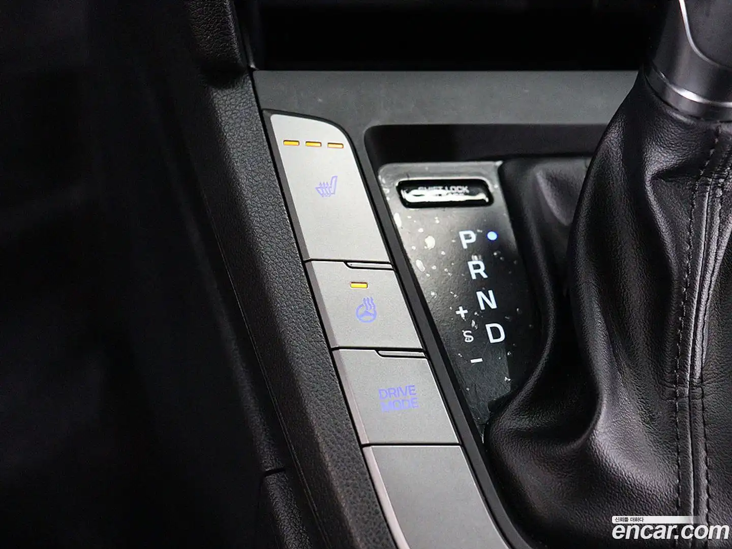 AVANTE Hyundai 2019.9-OPTION-015