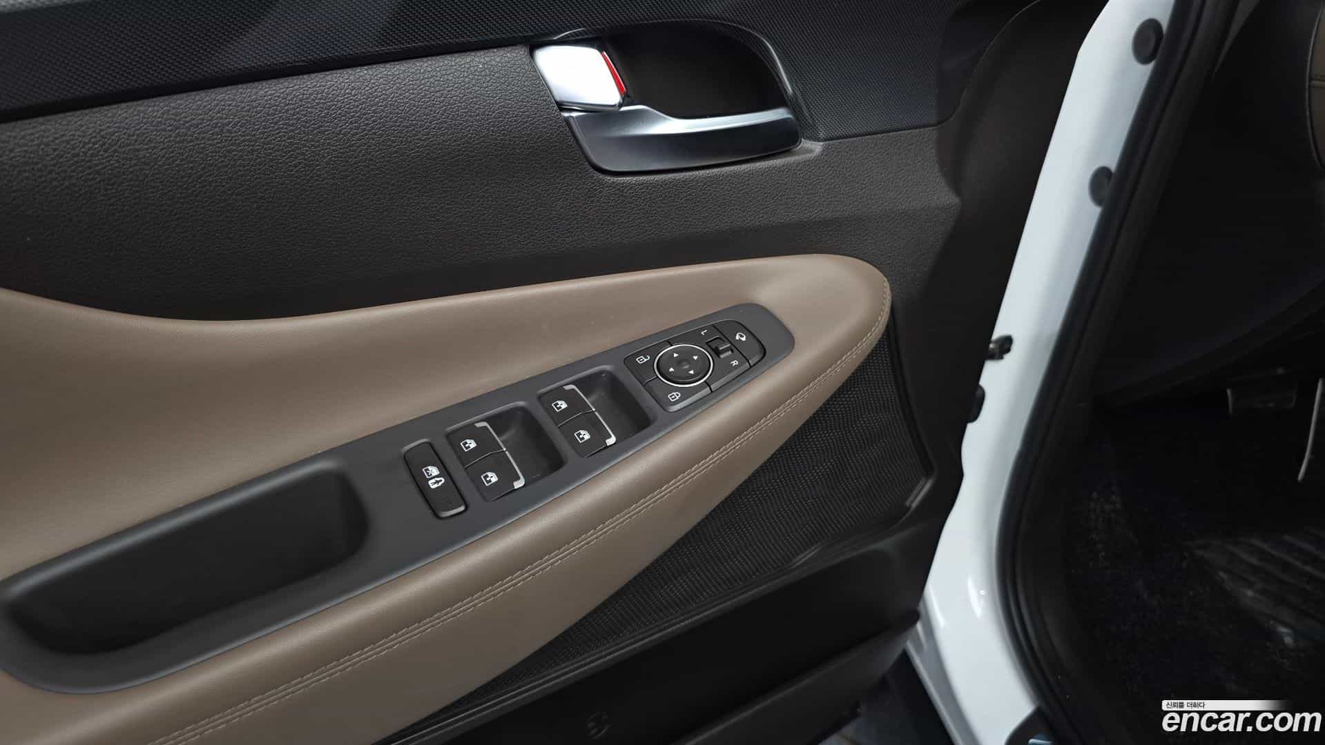 Santafe Hyundai 2022.9-OPTION-040