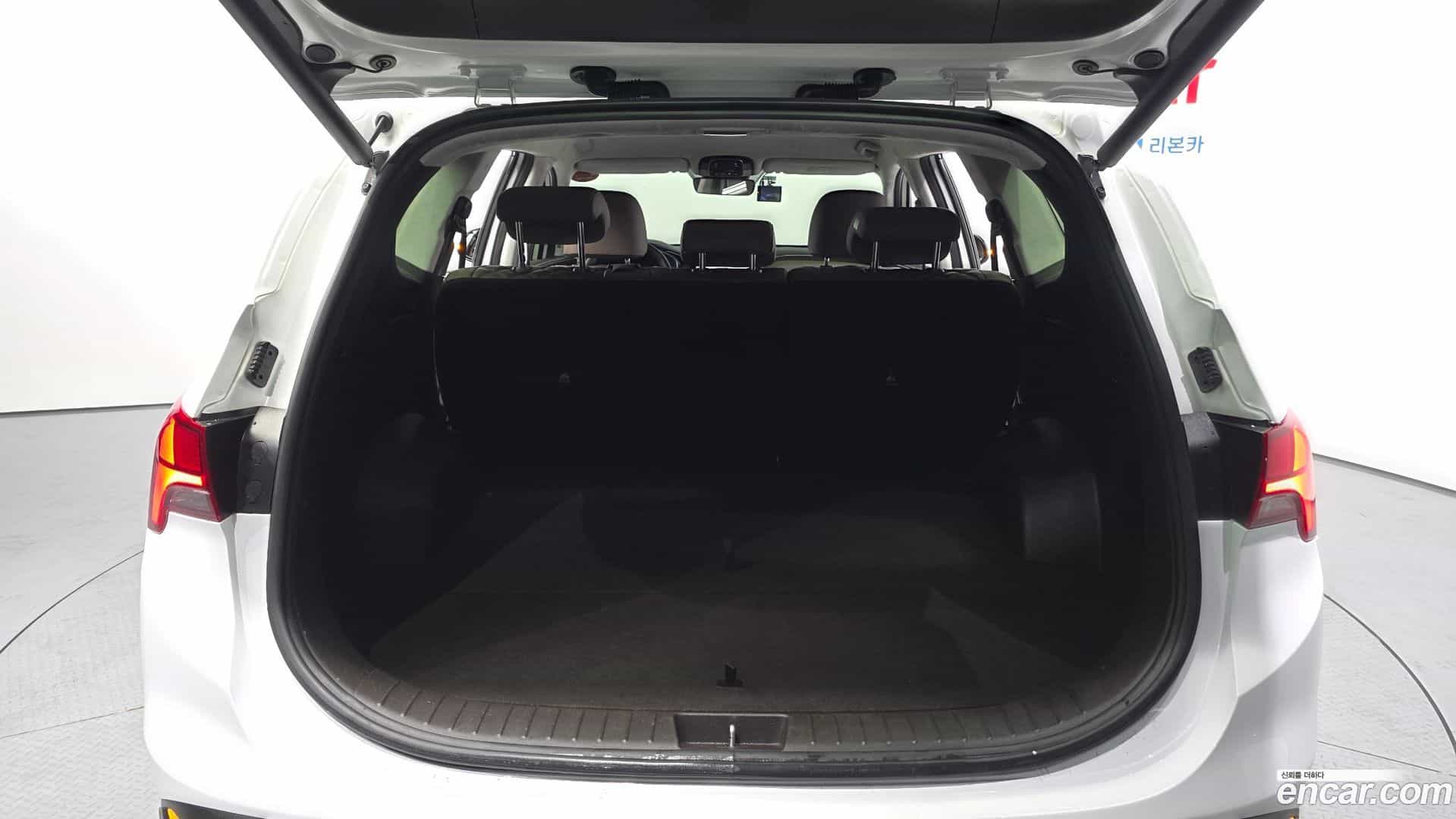 Santafe Hyundai 2022.9-OPTION-042