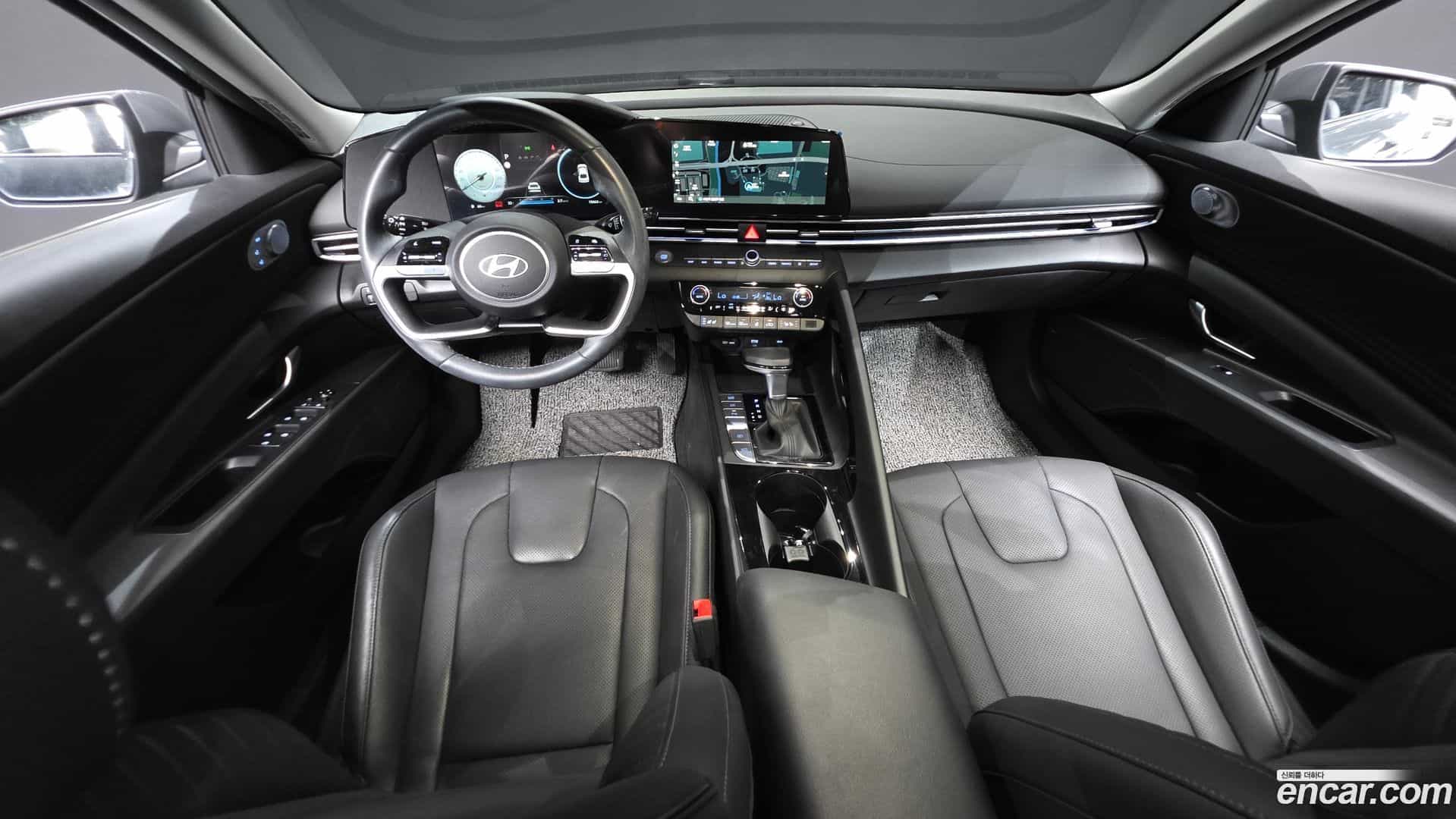 AVANTE Hyundai 2024.9-INNER-007
