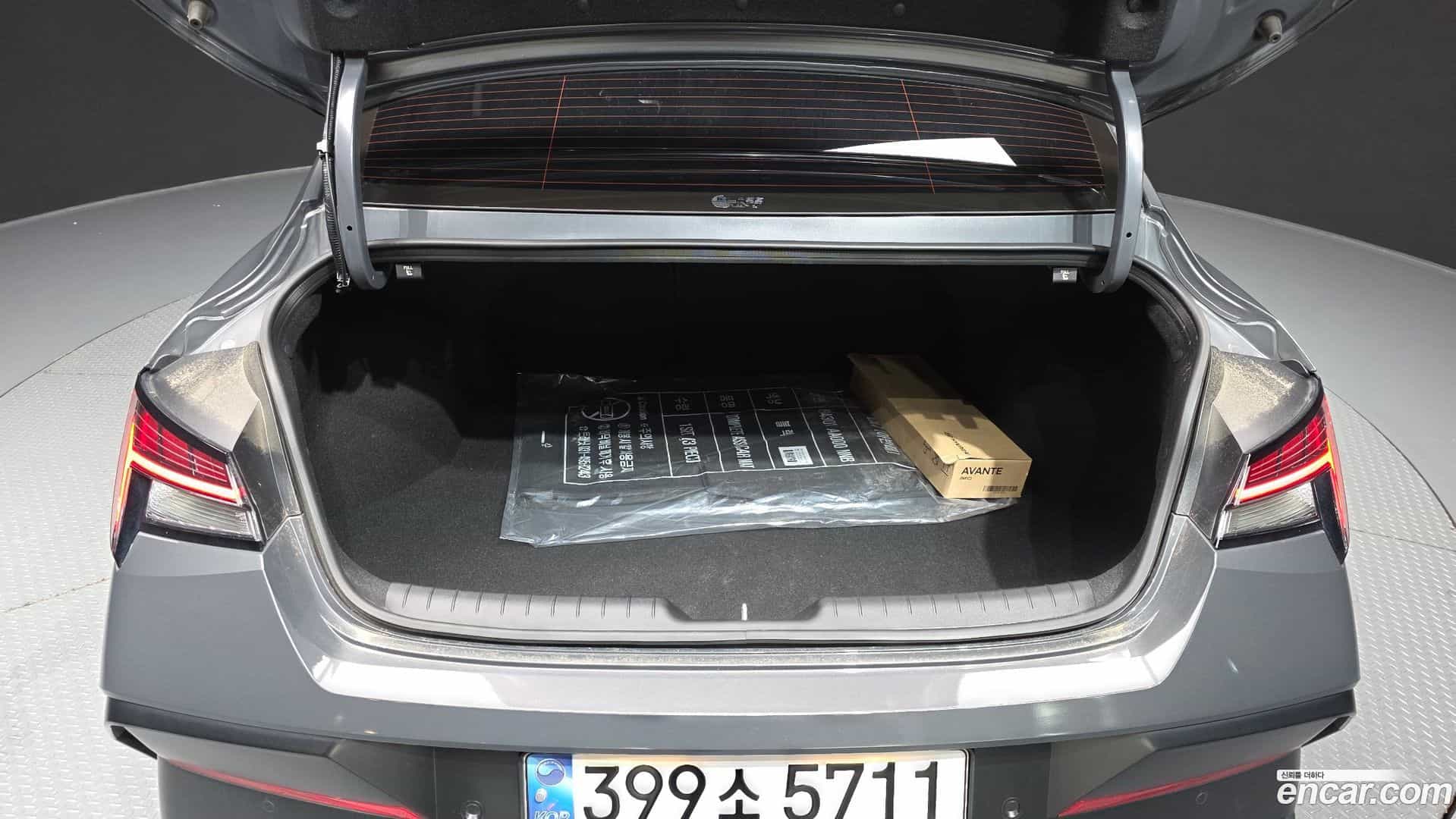 AVANTE Hyundai 2024.9-OPTION-024