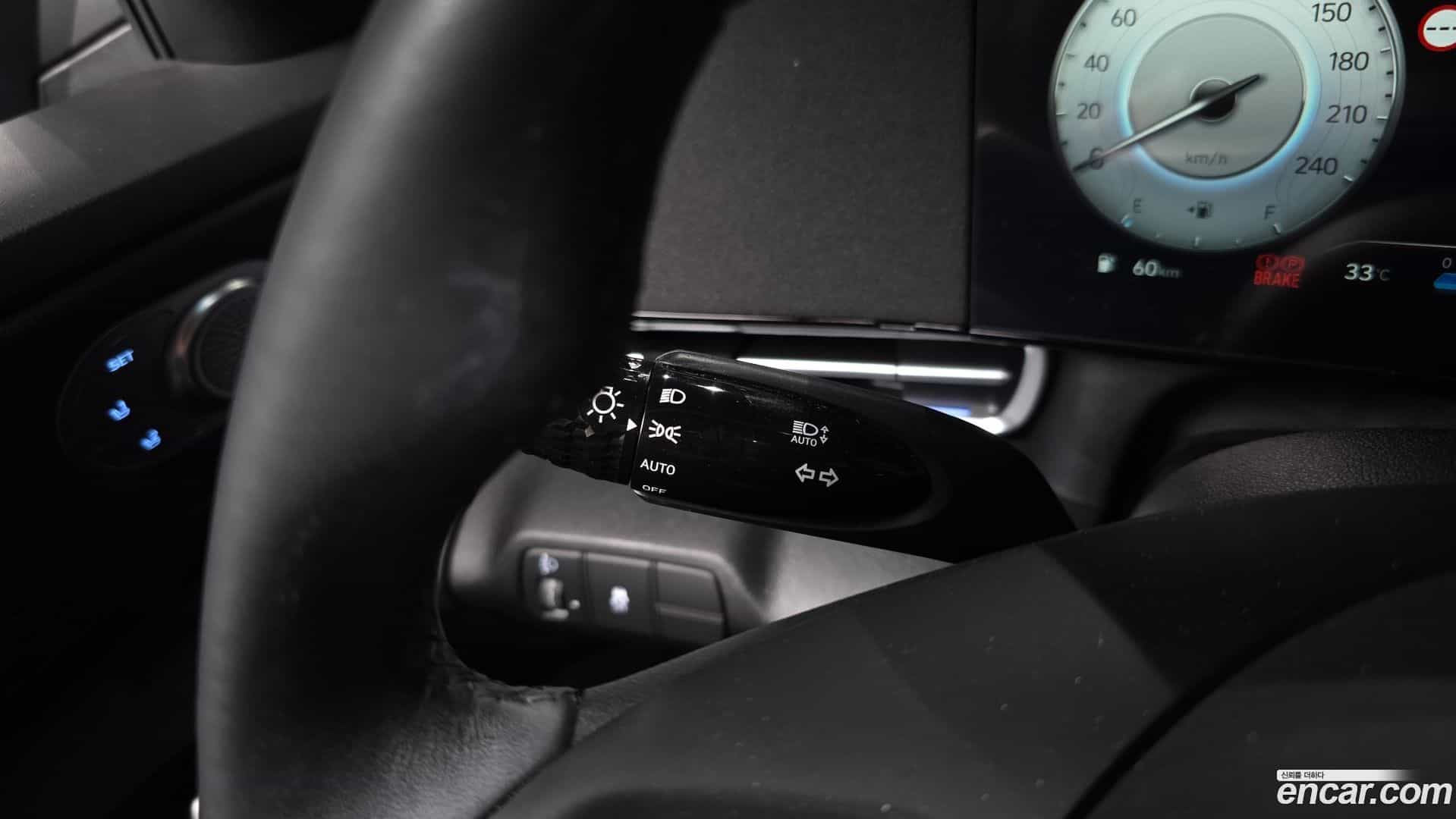 AVANTE Hyundai 2024.9-OPTION-041