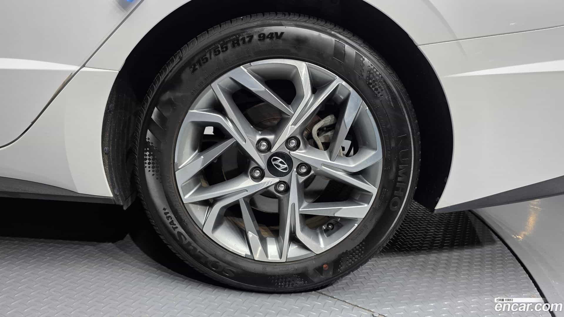 Sonata Hyundai 2023.1-OUTER-031