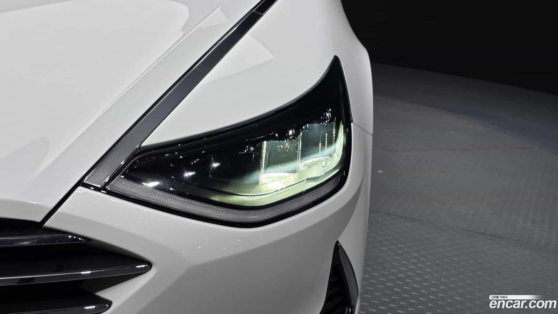 Sonata Hyundai 2023.1-OUTER-032