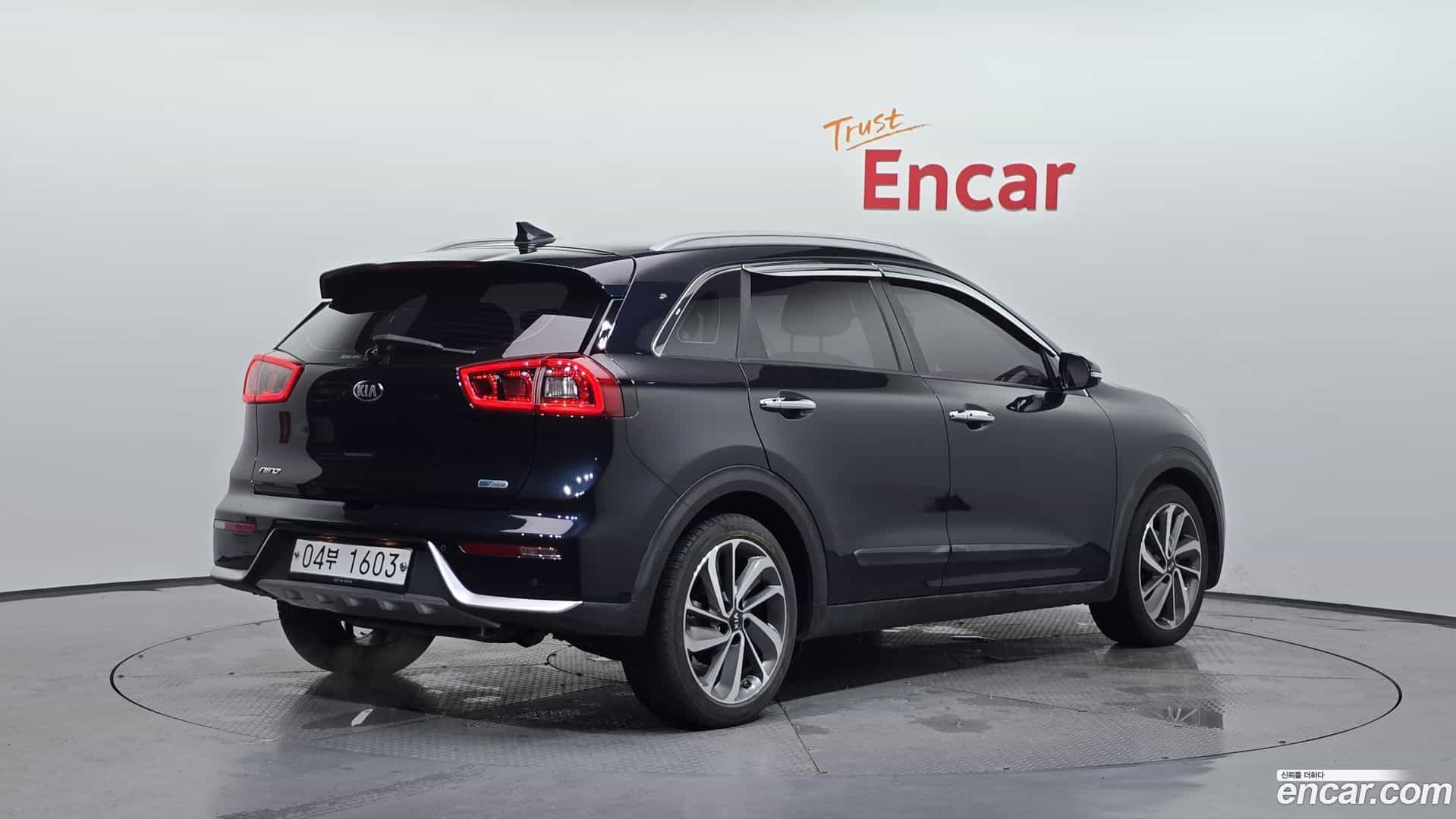 Niro Kia 2018.1-OUTER-002