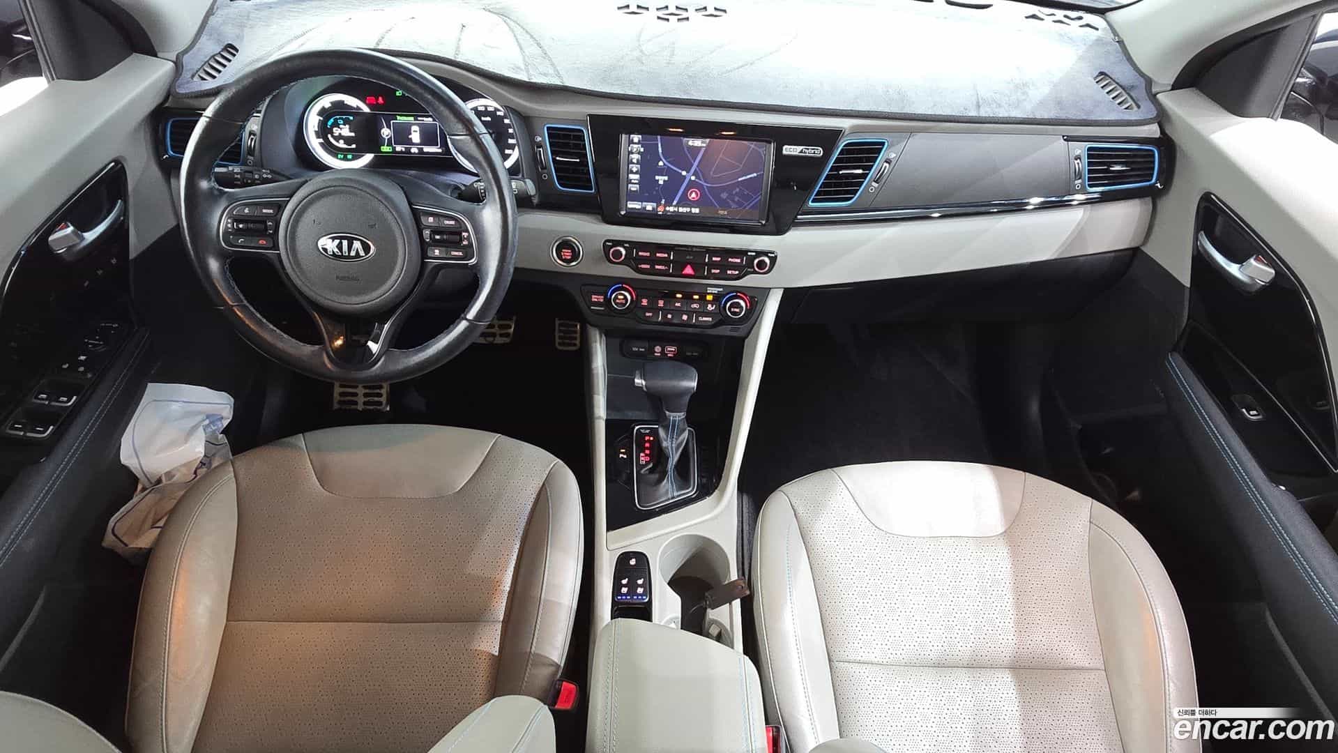 Niro Kia 2018.1-INNER-007