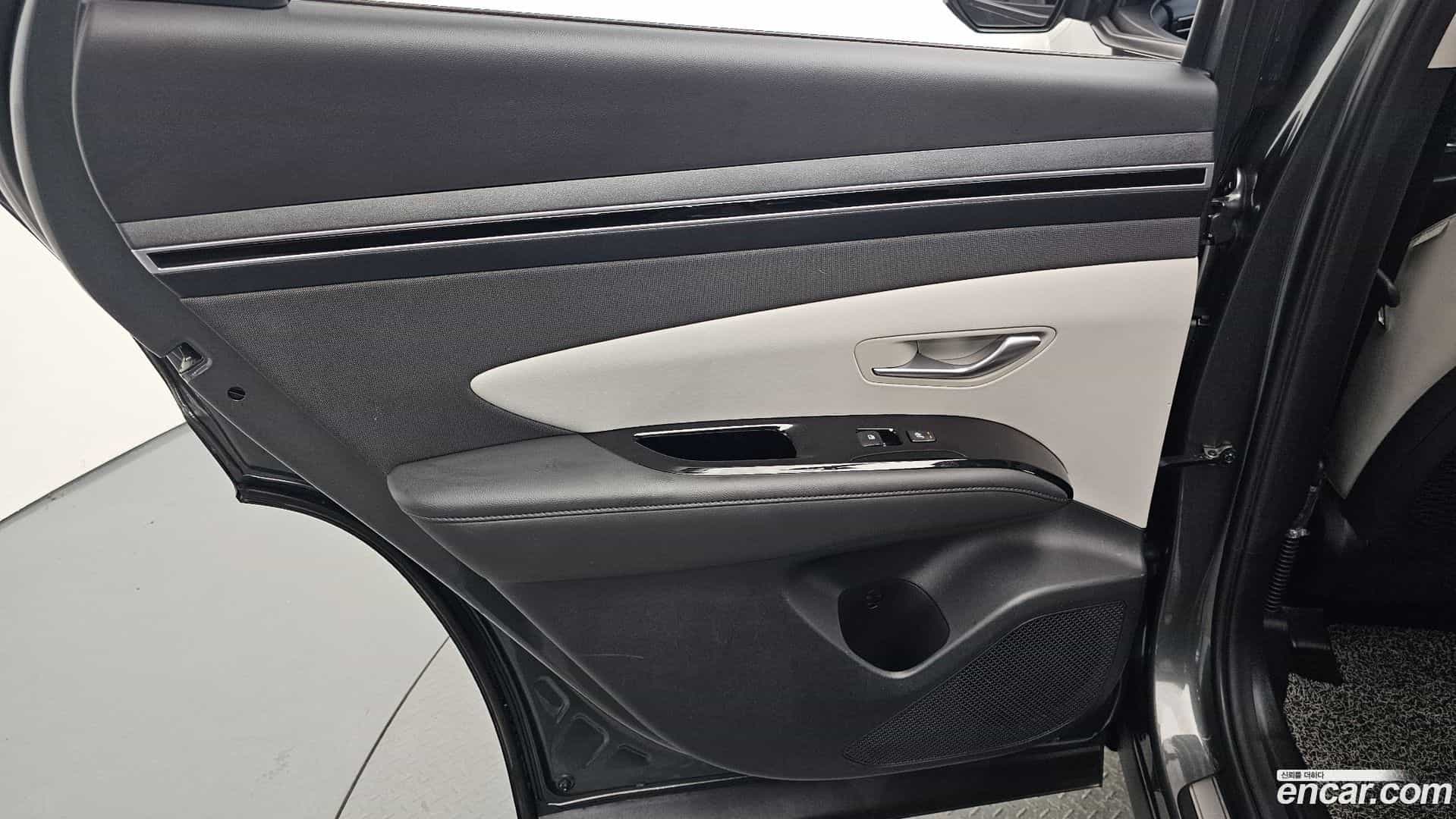Tucson Hyundai 2022.5-INNER-035