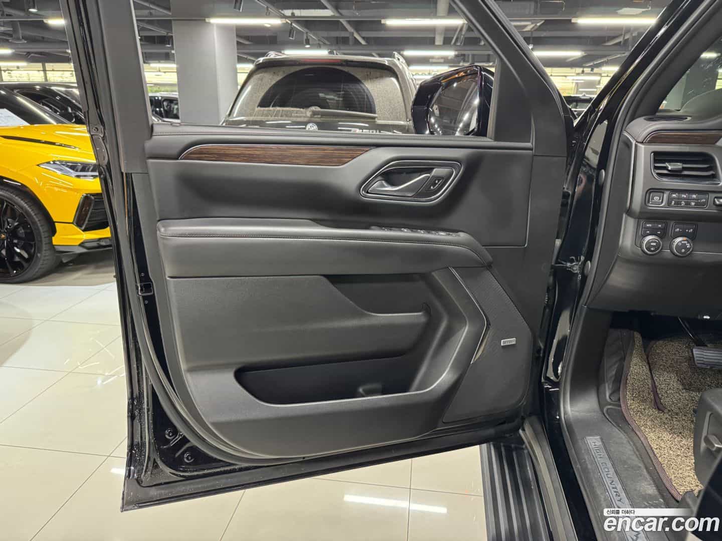 Tahoe Chevrolet 2022.10-OUTER-006