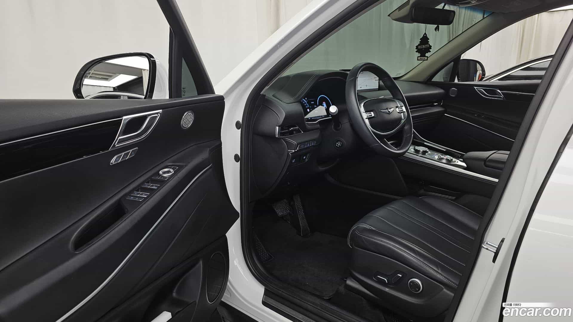 GV80 Genesis 2023.0-INNER-010