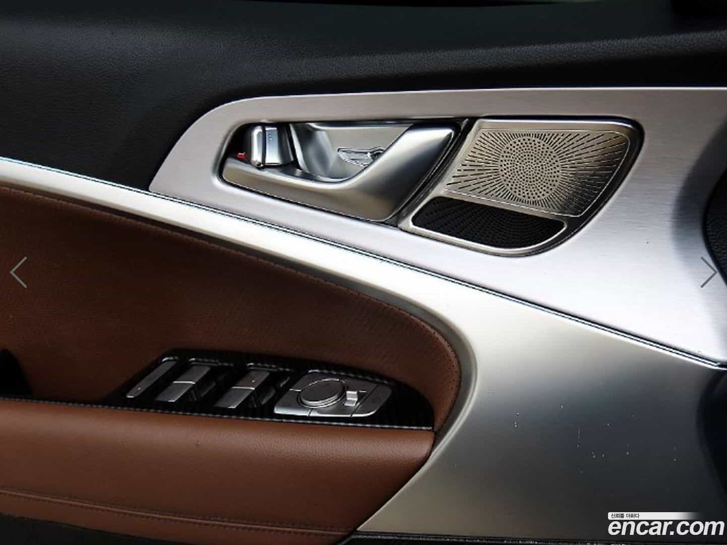 G70 Genesis 2018.0-OPTION-015