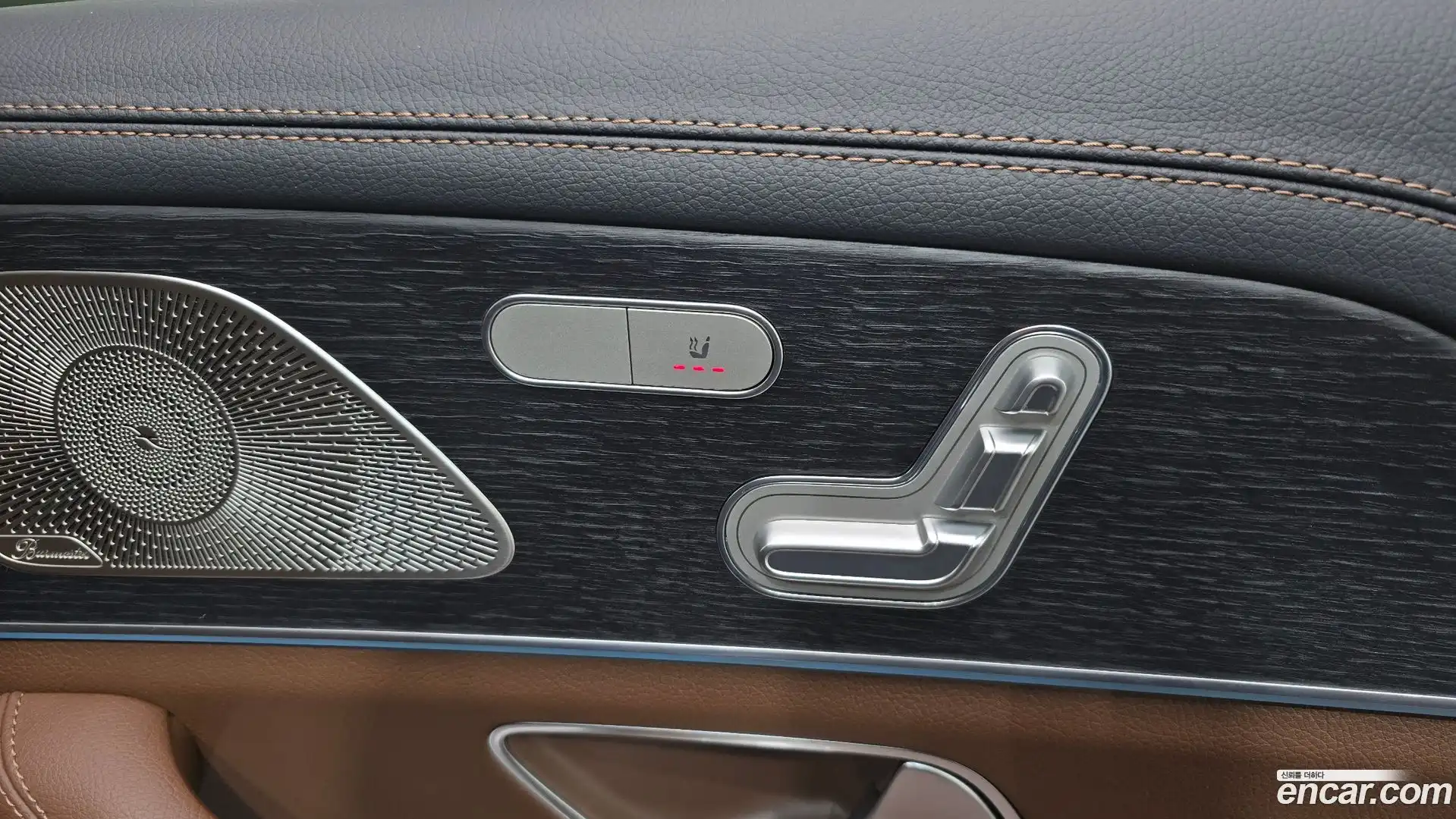 GLE-Class Mercedes-Benz 2025.5-OPTION-019