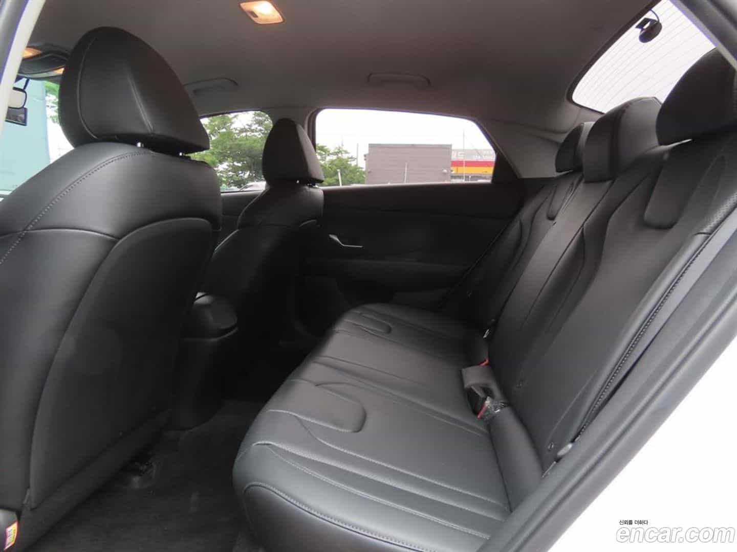 AVANTE Hyundai 2021.5-OUTER-006