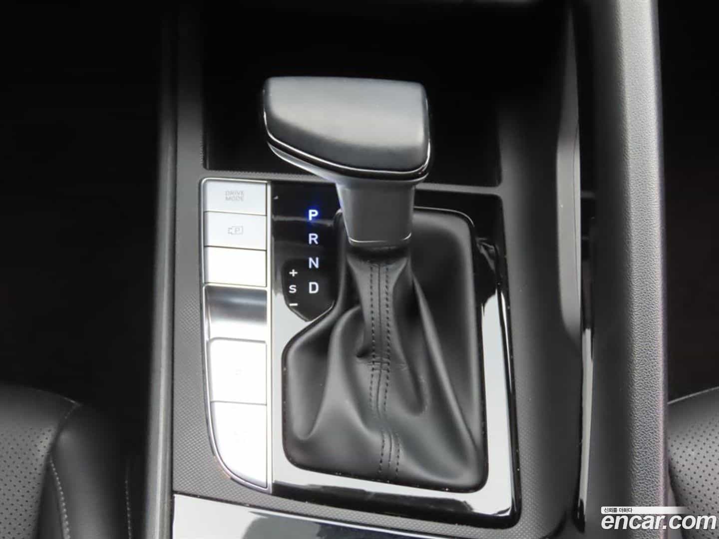 AVANTE Hyundai 2021.5-OPTION-015