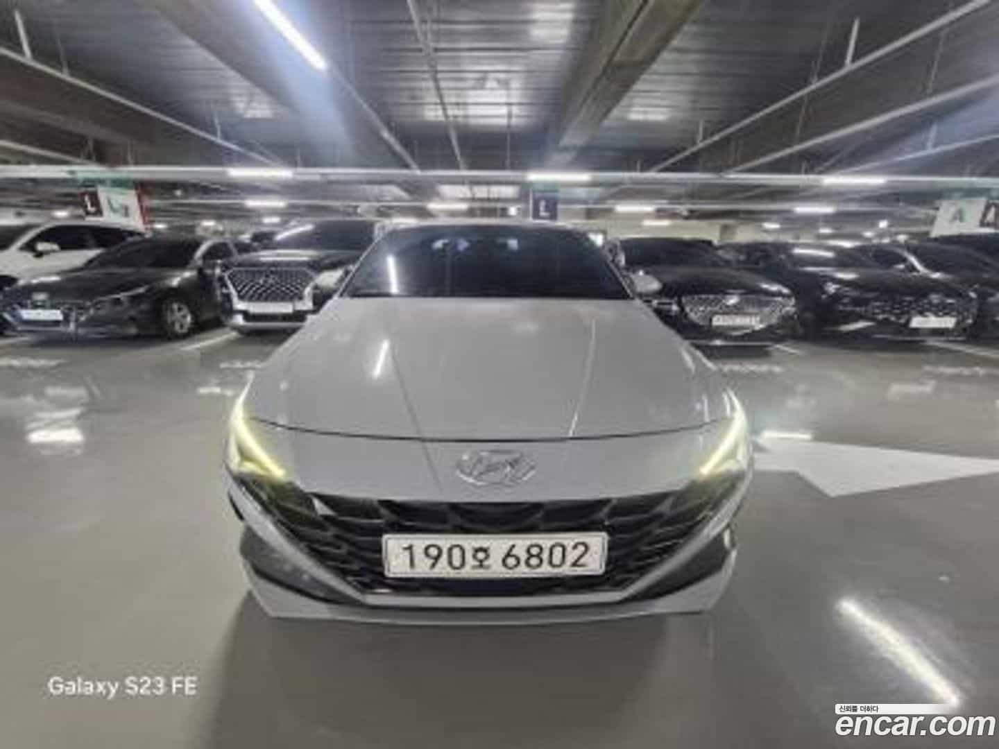 AVANTE Hyundai 2022.6-OUTER-001