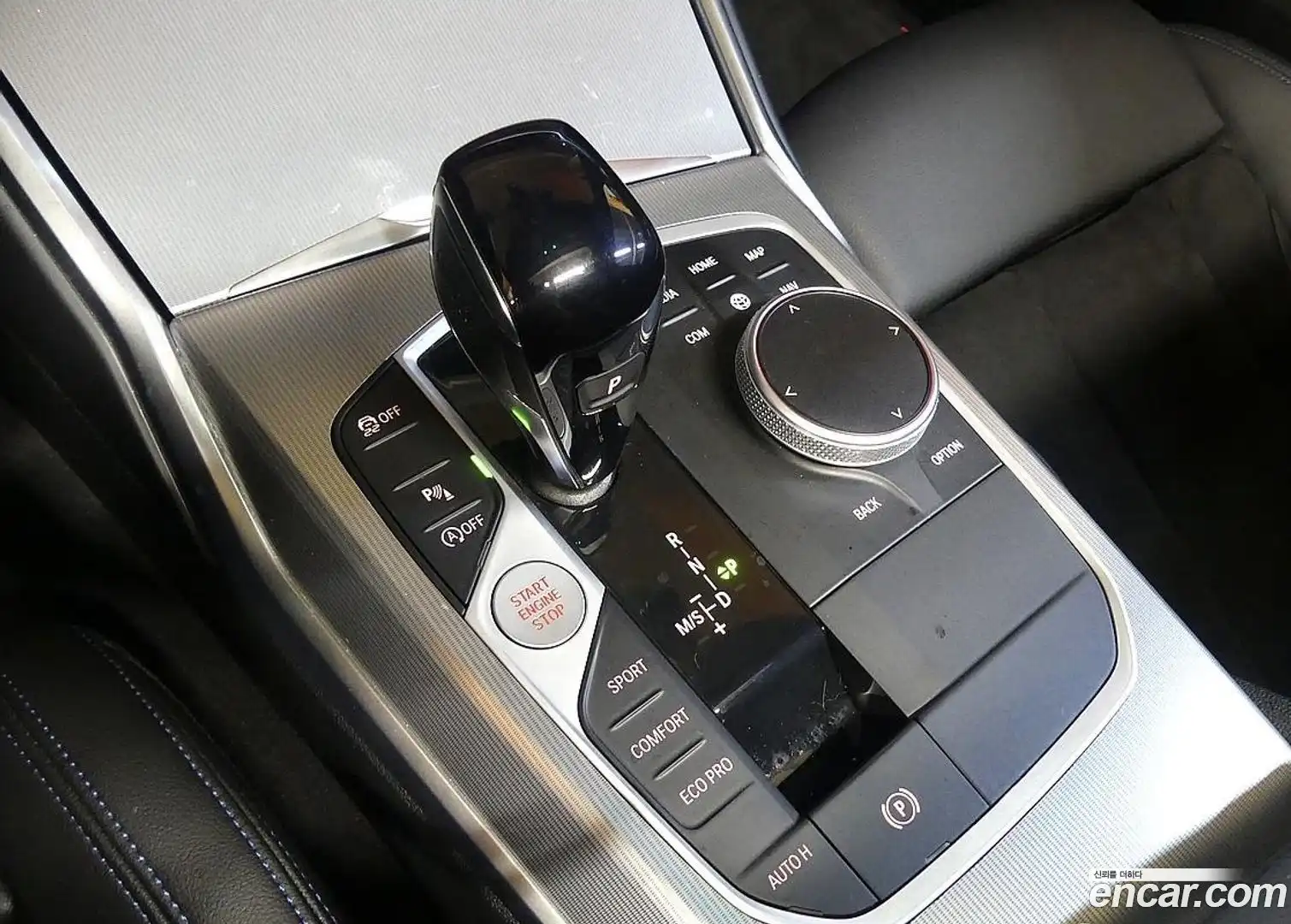 3-Series BMW 2021.9-INNER-009