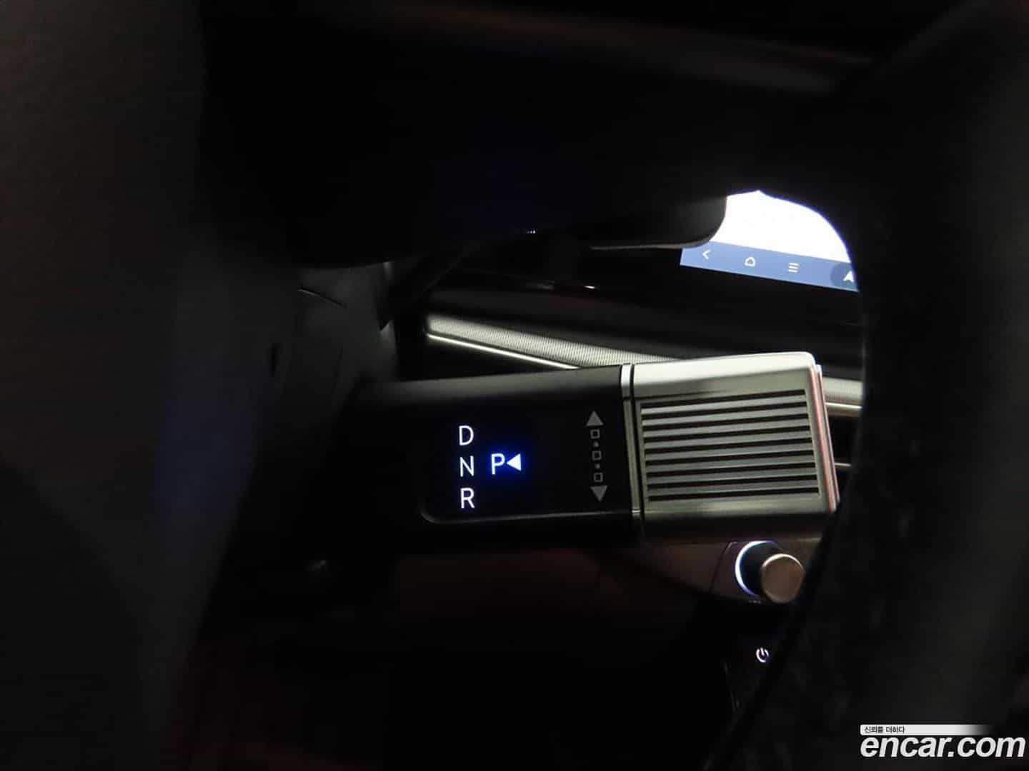 Grandeur Hyundai 2023.0-OPTION-015