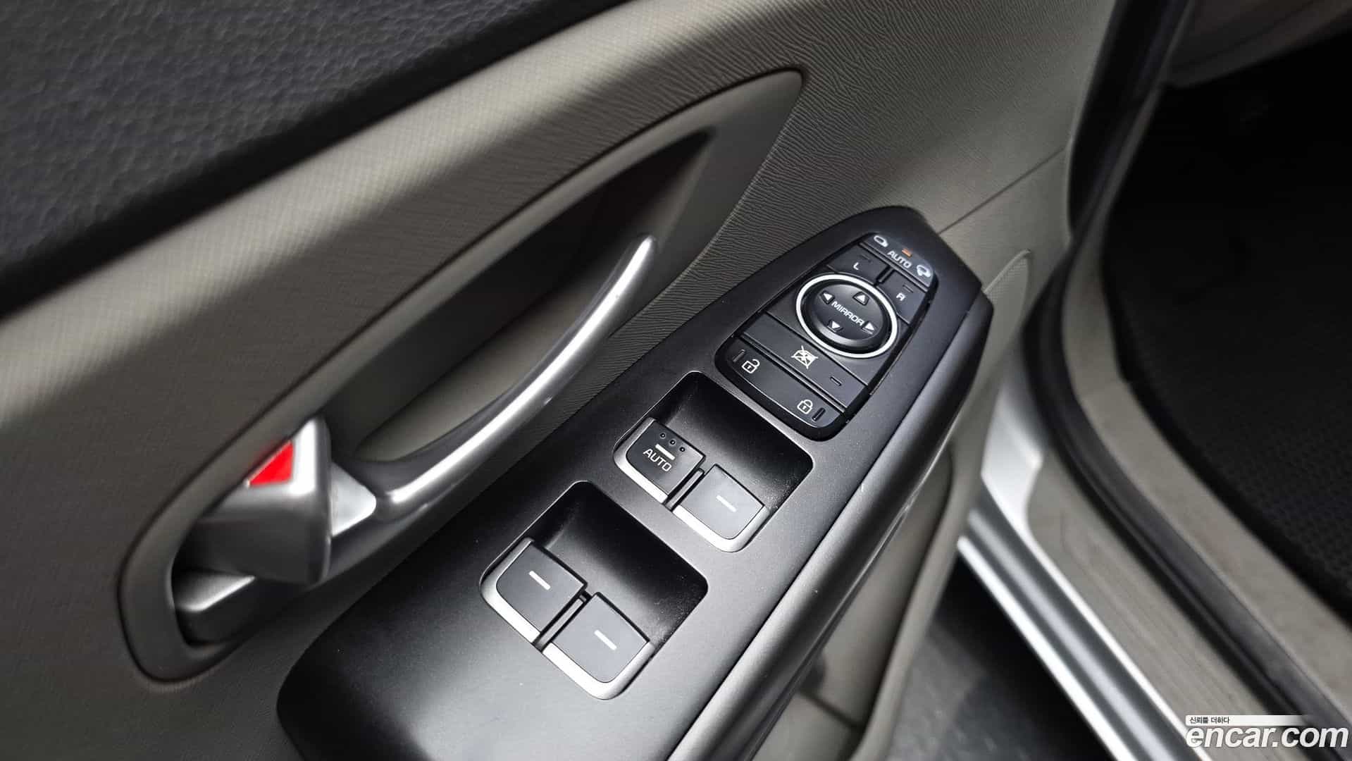 Canival Kia 2015.4-OPTION-041