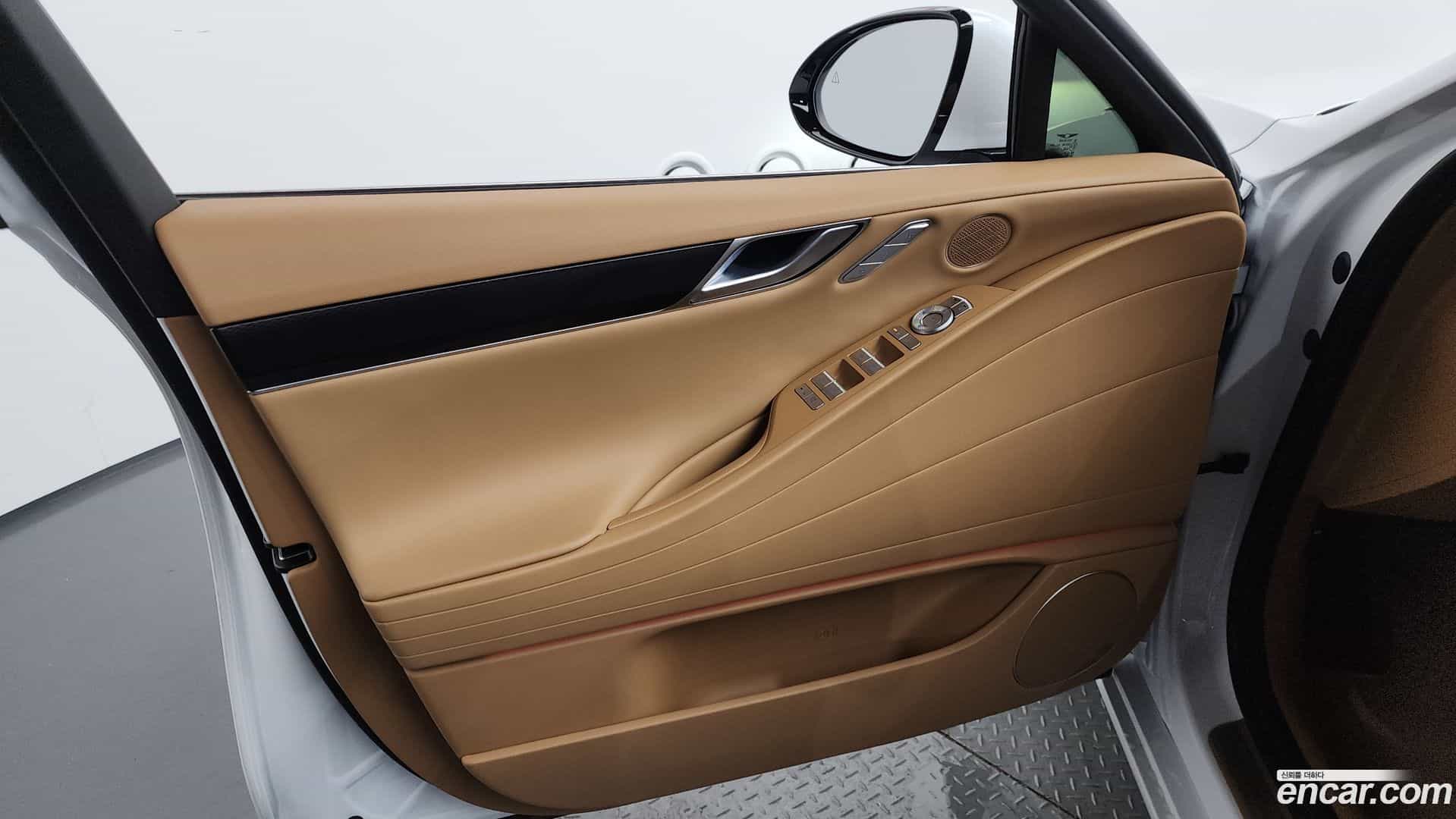 G80 Genesis 2024.6-INNER-034