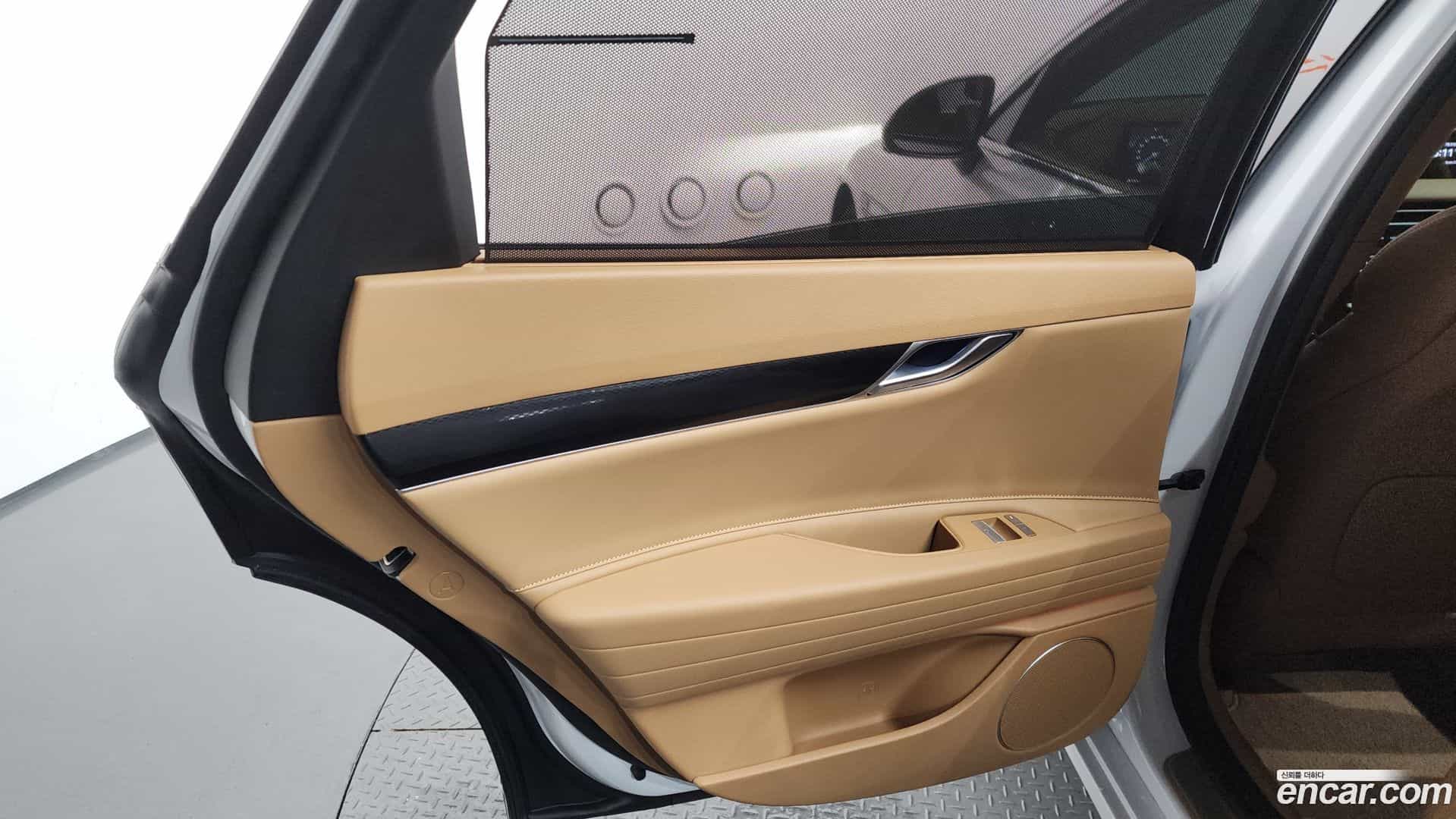 G80 Genesis 2024.6-INNER-035