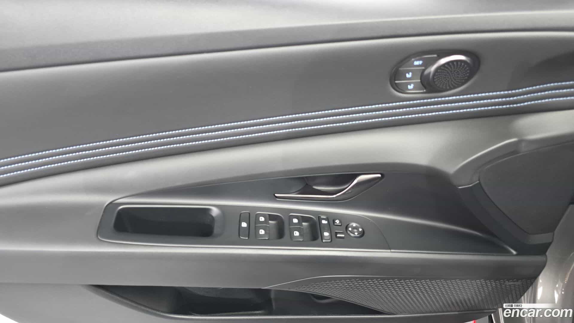 AVANTE Hyundai 2023.2-INNER-034